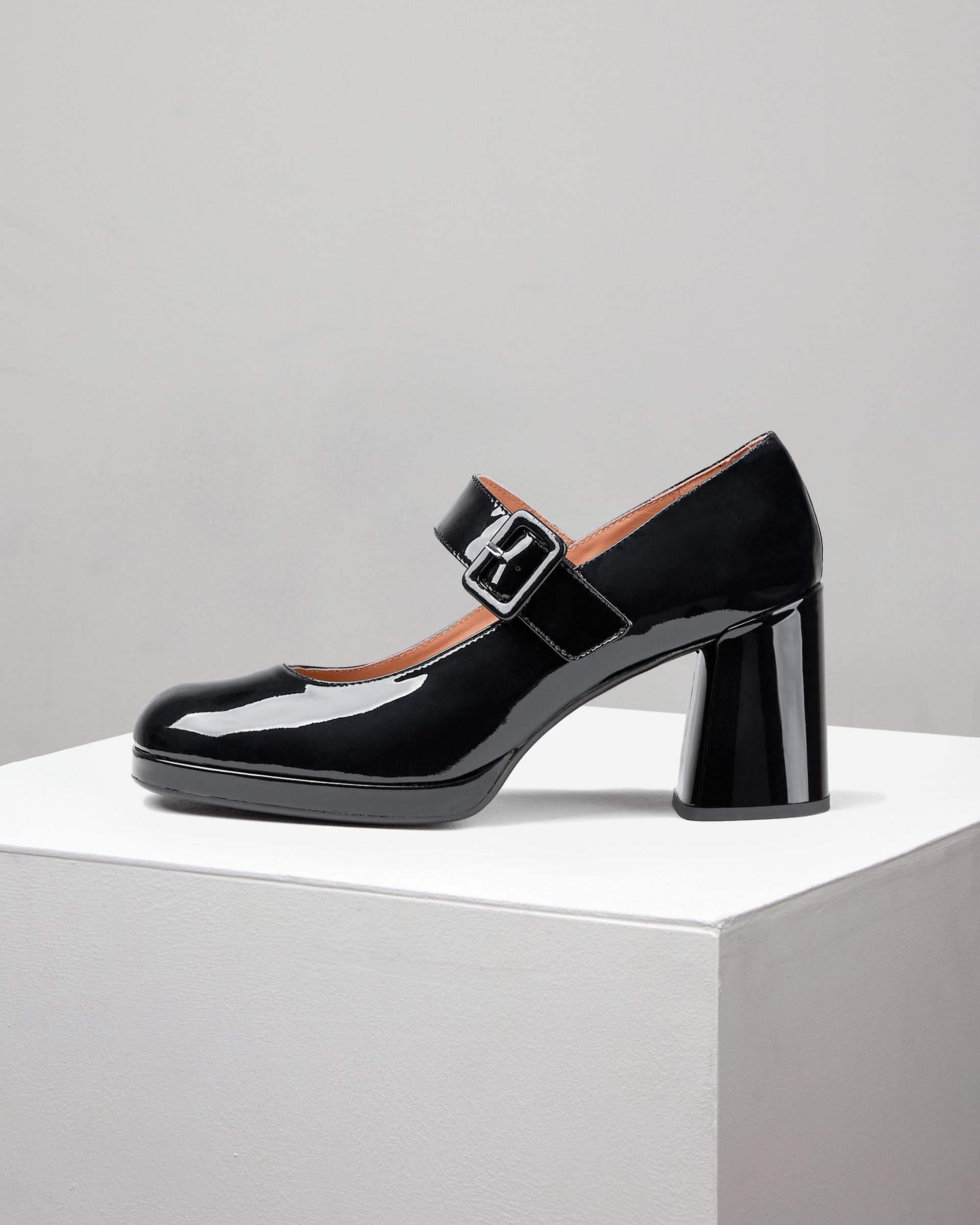 Черные кожаные туфли - Main image