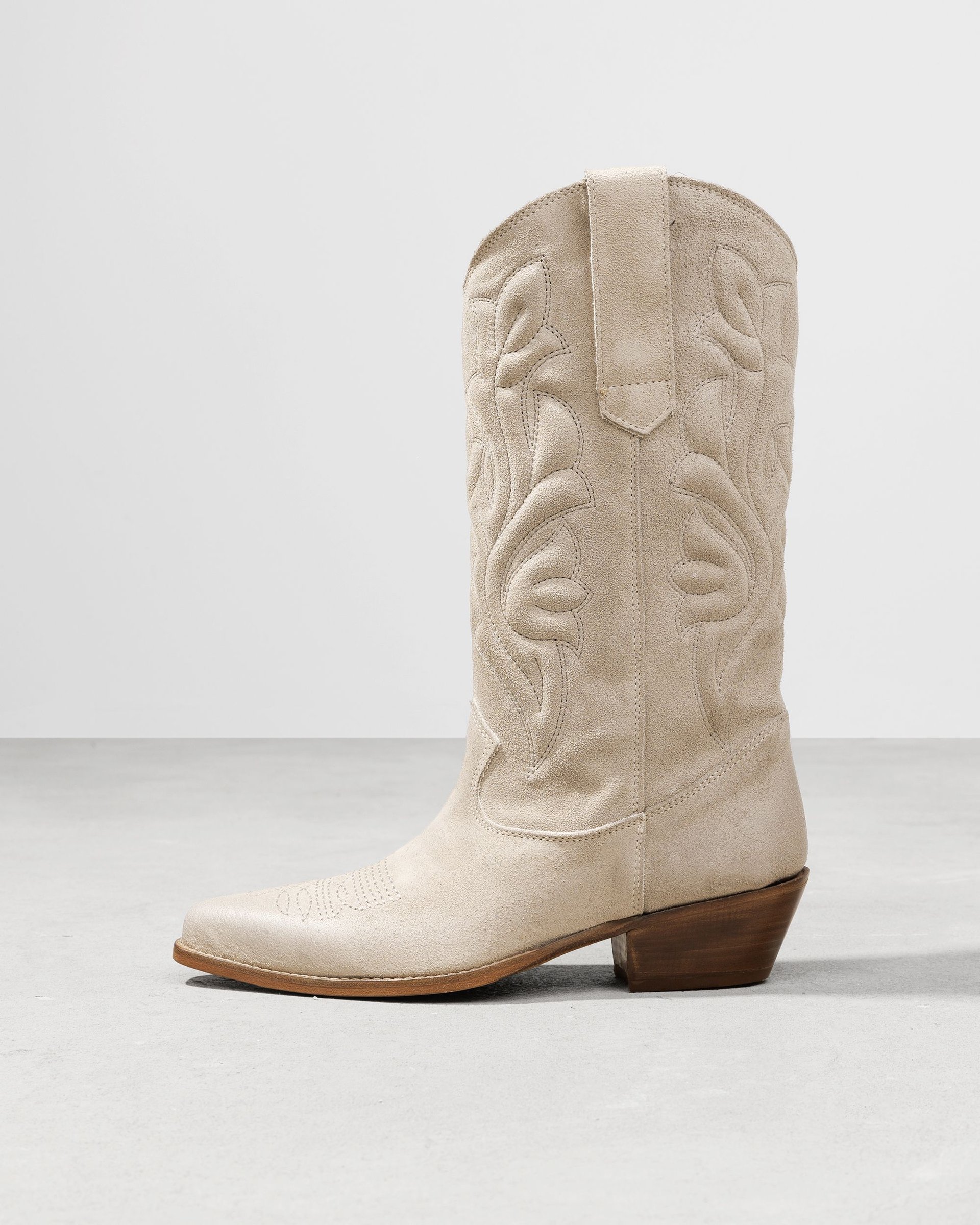 Серо-бежевые замшевые сапоги - Image 2 of 5