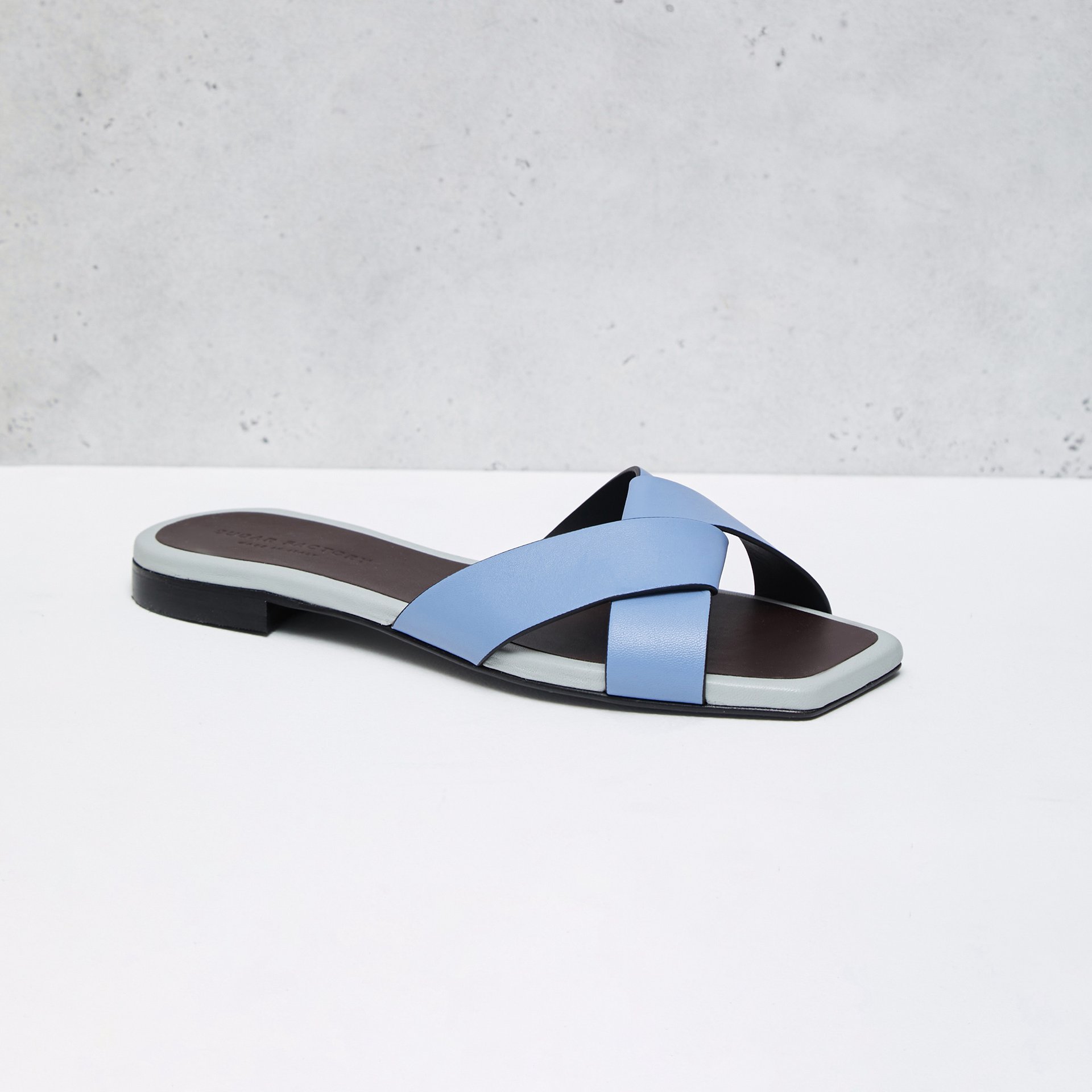 Синие кожаные пантолеты - Main image