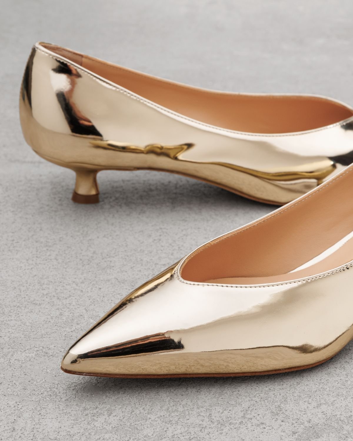 Золотые кожаные туфли - Image 4 of 6