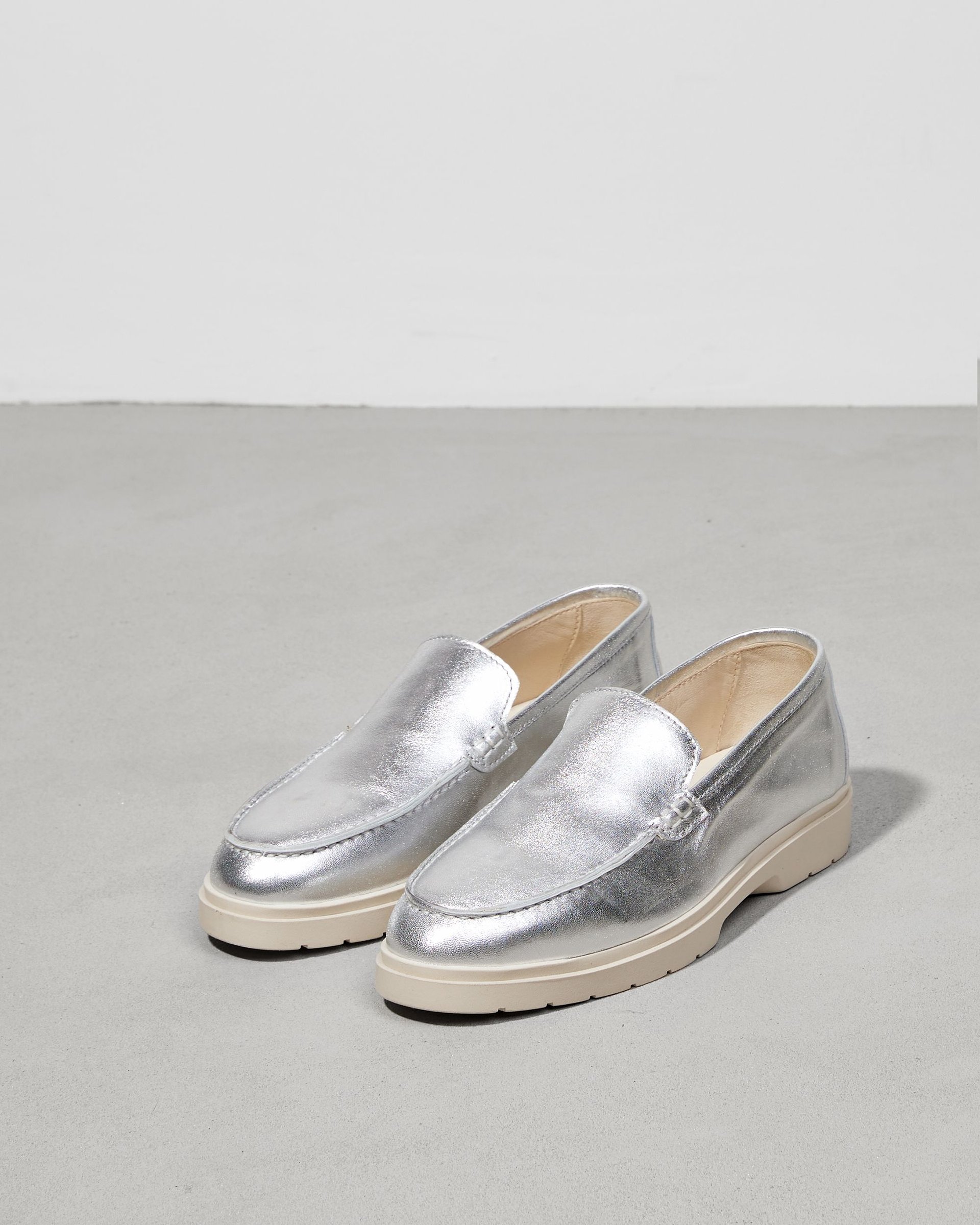 Серебряные кожаные лоферы - Image 3 of 6