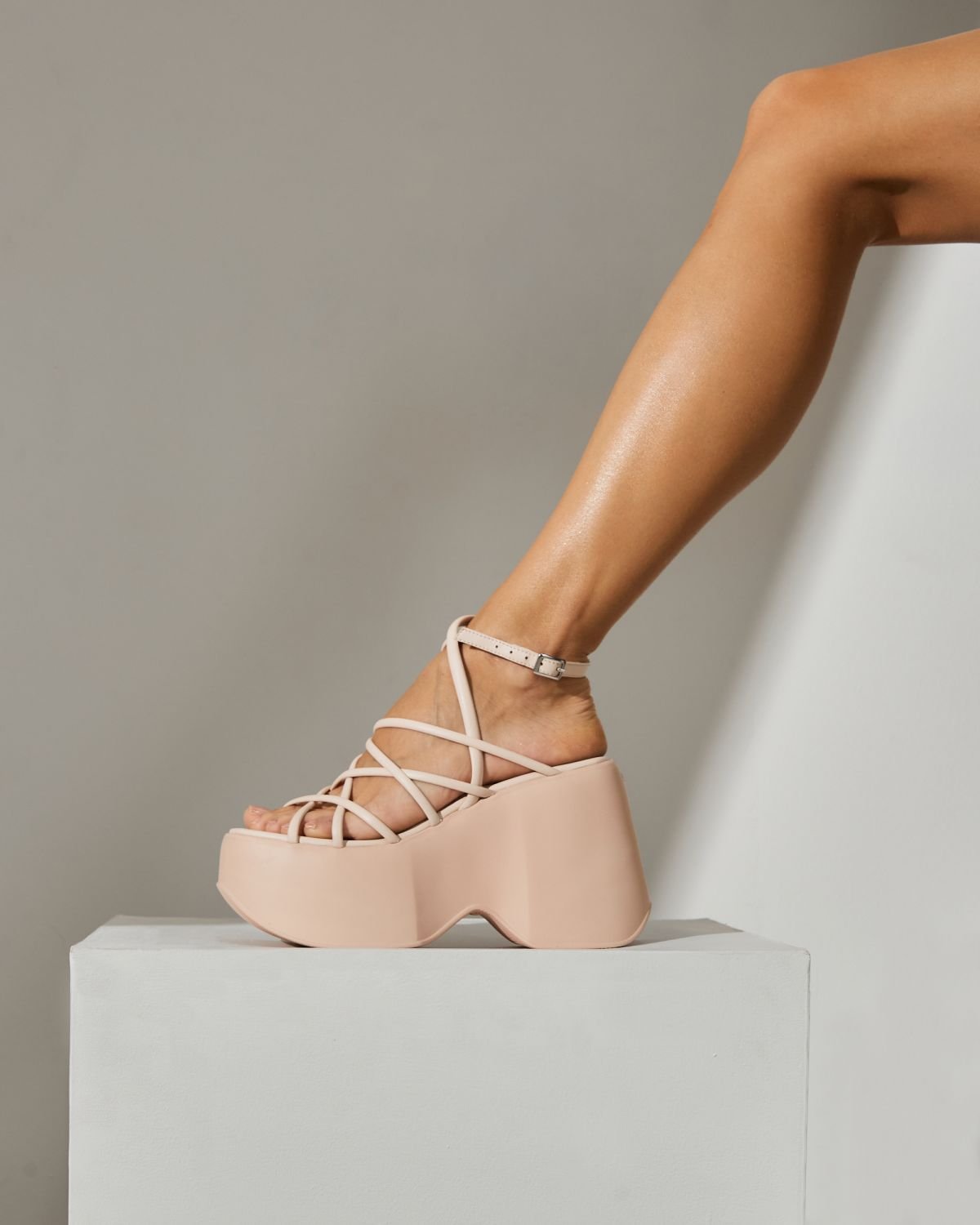 Светло-розовые кожаные босоножки - Image 4 of 5