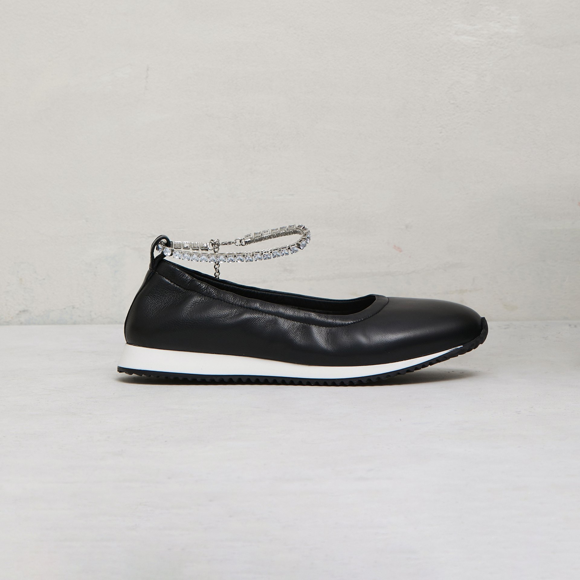 Черные спортивные туфли - Main image