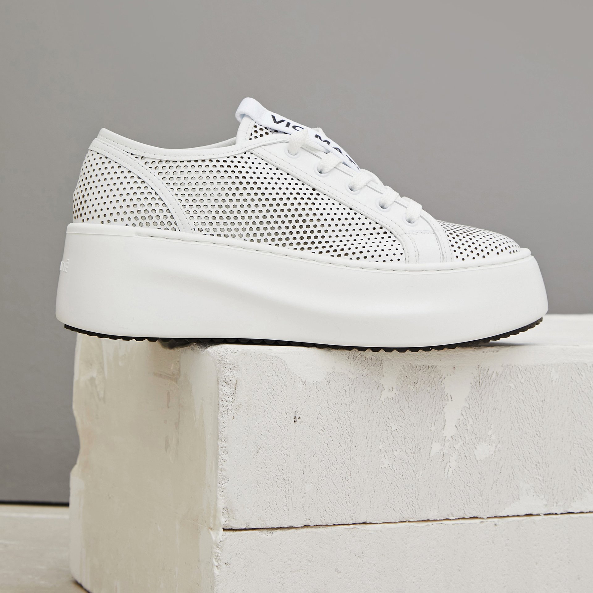 Белые кожаные кеды - Main image