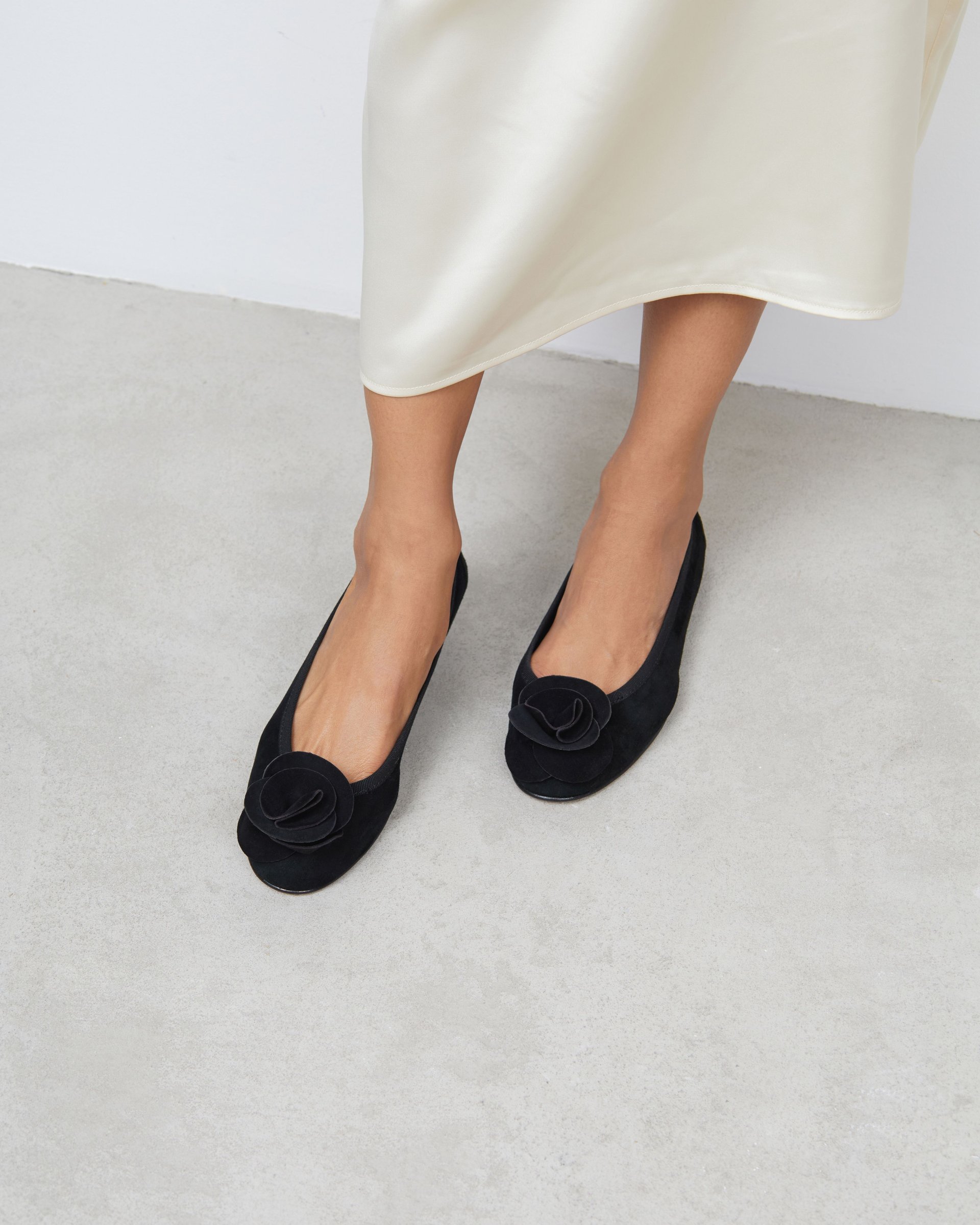 Черные замшевые балетки - Image 7 of 7