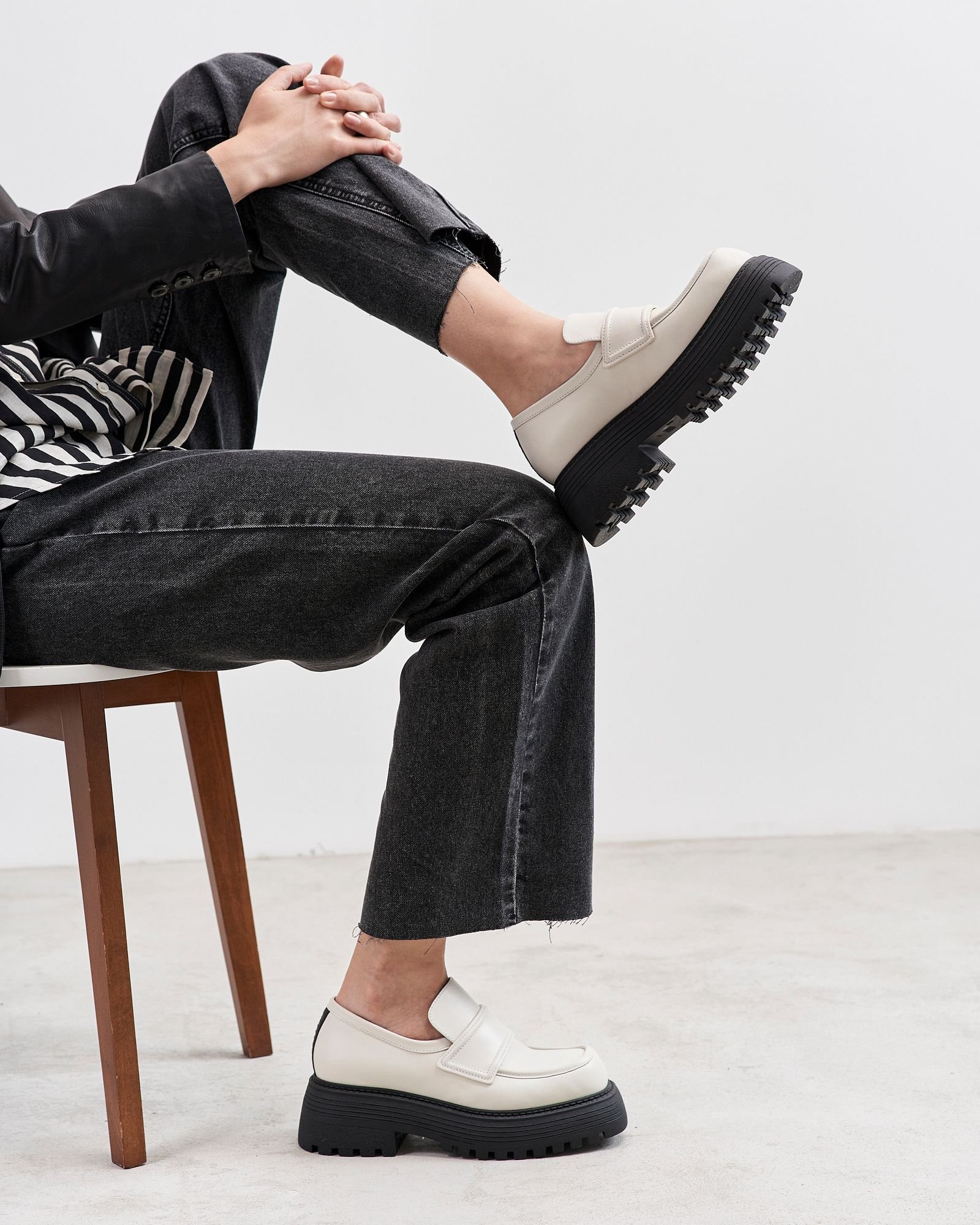 Молочные кожаные лоферы - Image 2 of 7