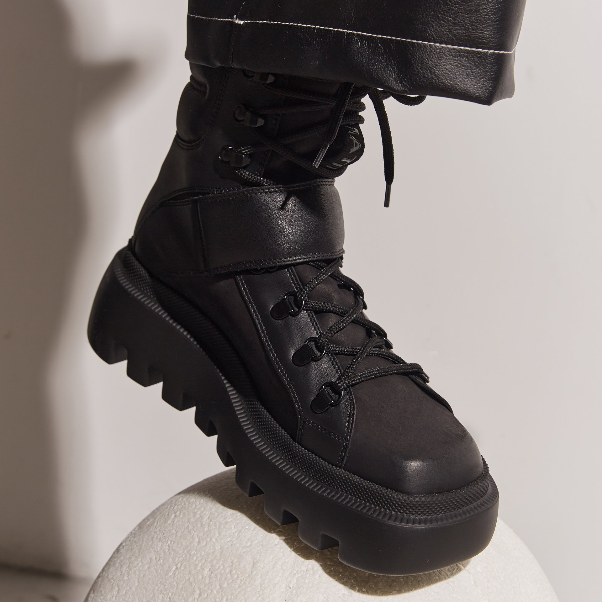 Черные замшевые ботинки - Image 5 of 5