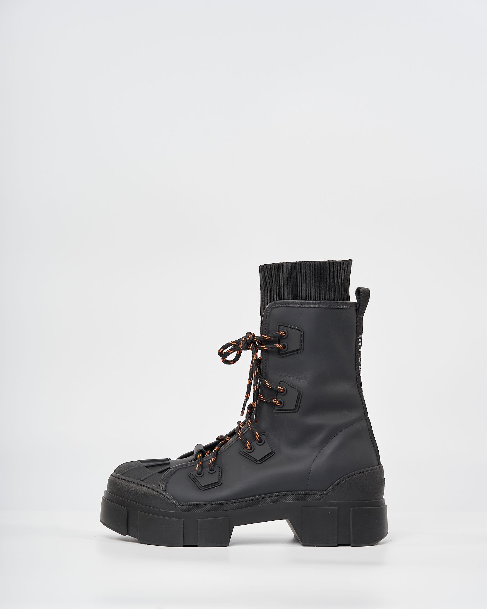 Черные резиновые ботинки - Main image