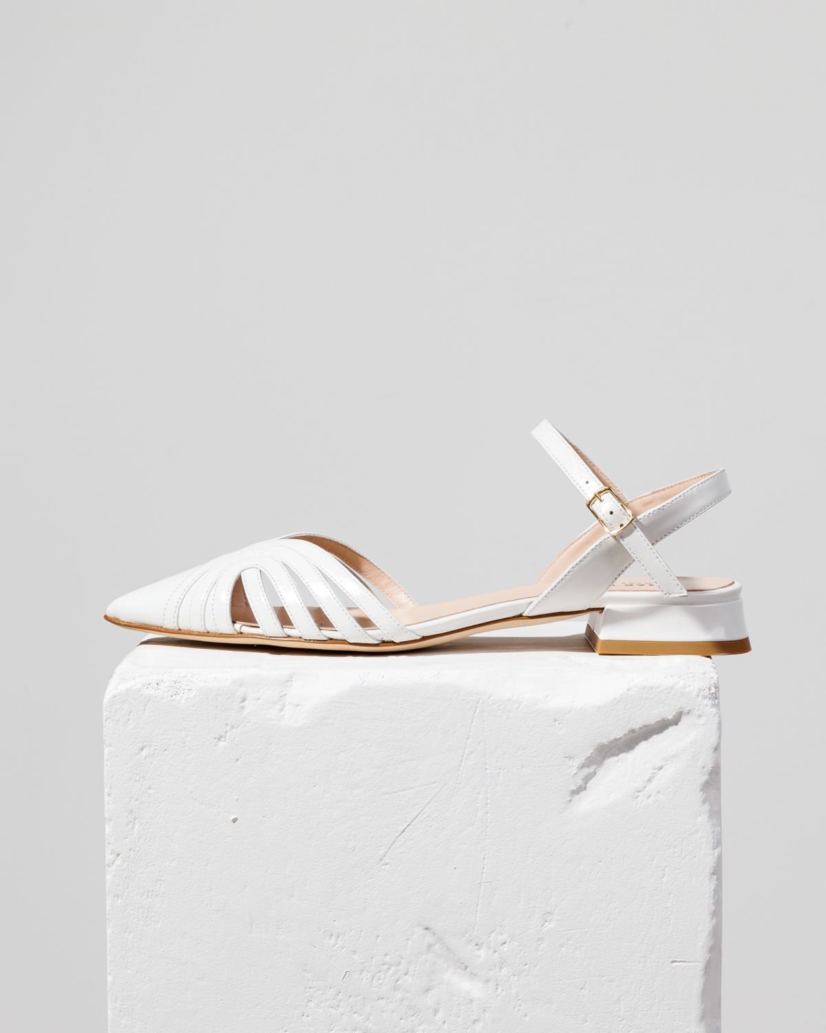 Белые кожаные туфли - Main image