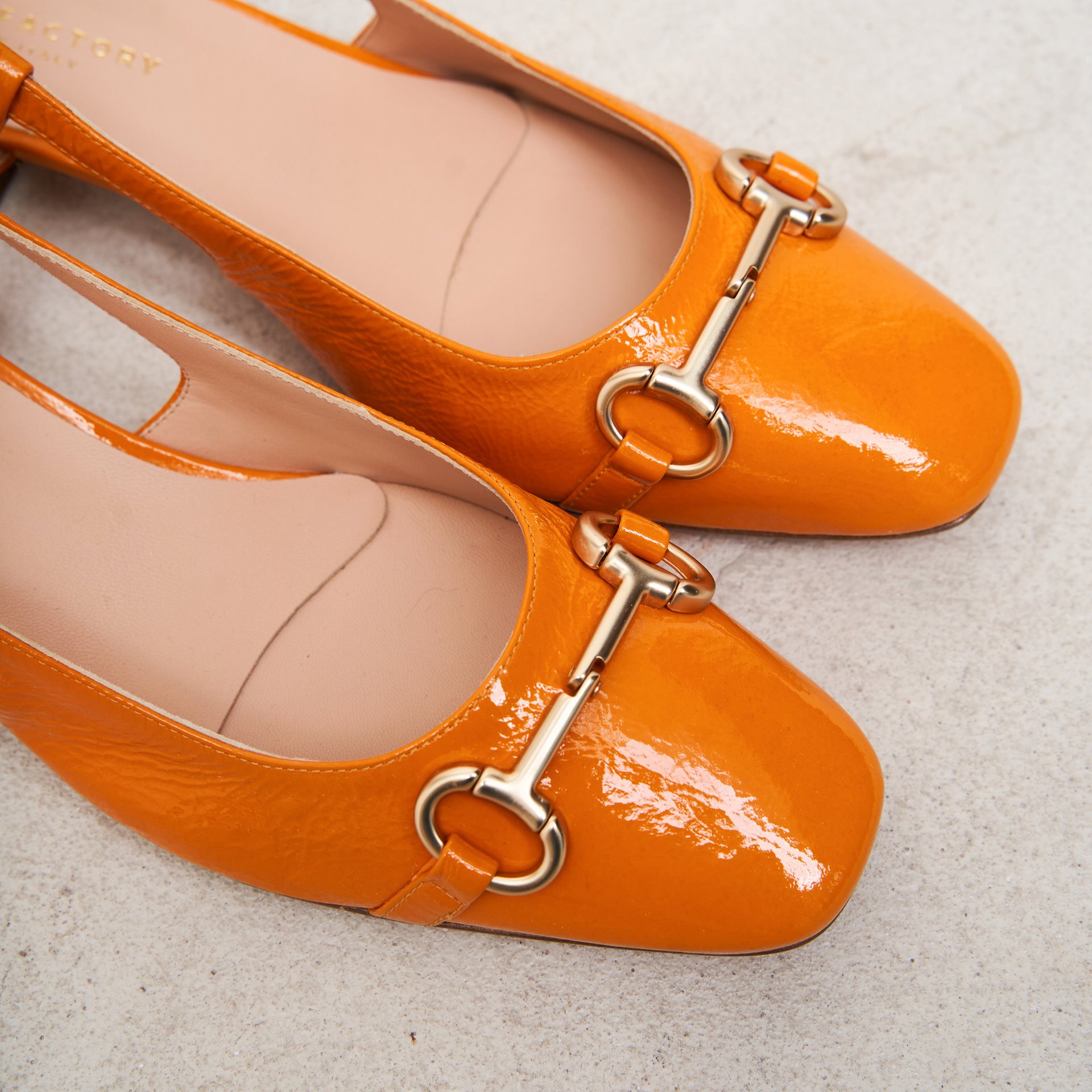 Оранжевые кожаные туфли - Image 3 of 5