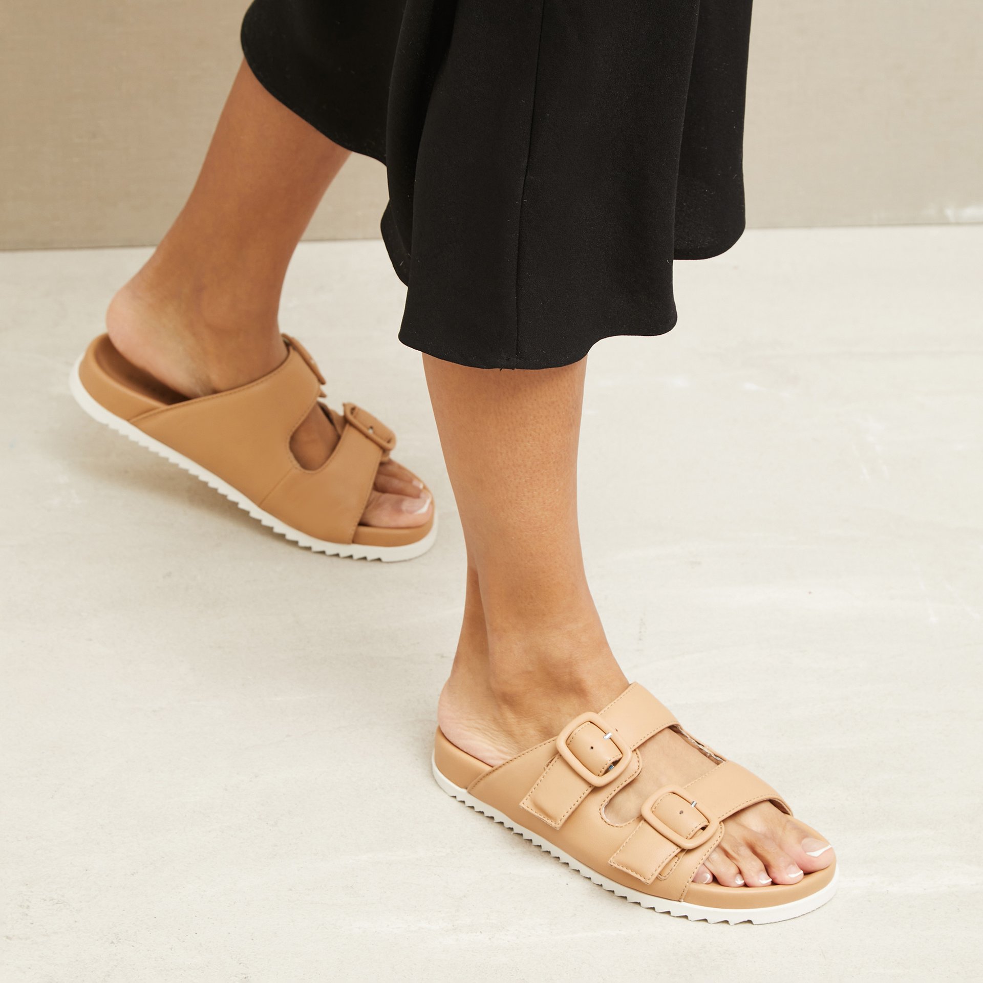 Бежевые кожаные биркенштоки - Image 5 of 5