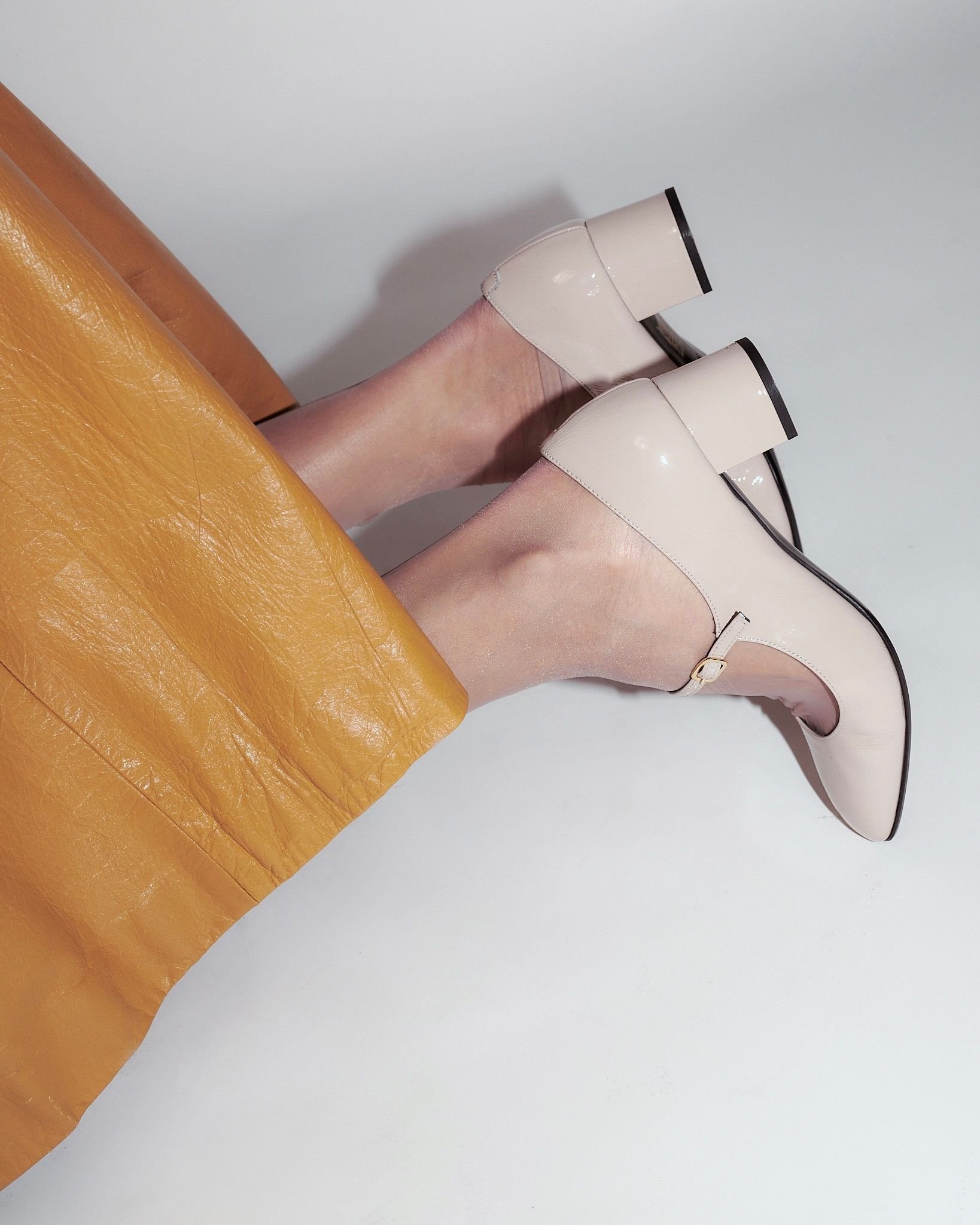 Бежевые кожаные туфли - Image 7 of 7