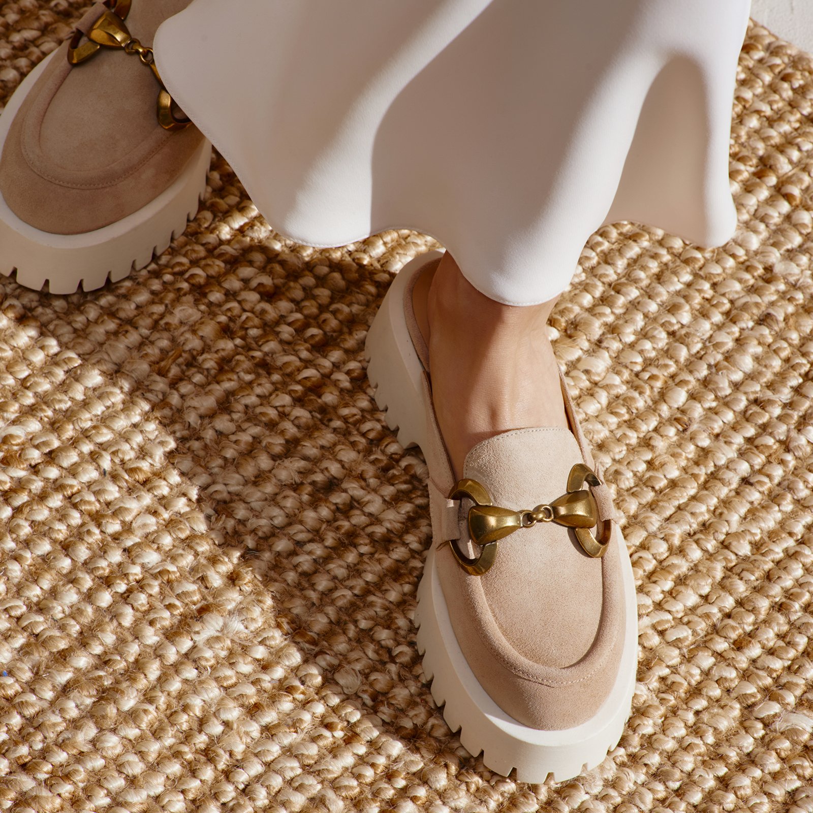 Бежевые замшевые лоферы - Image 5 of 5