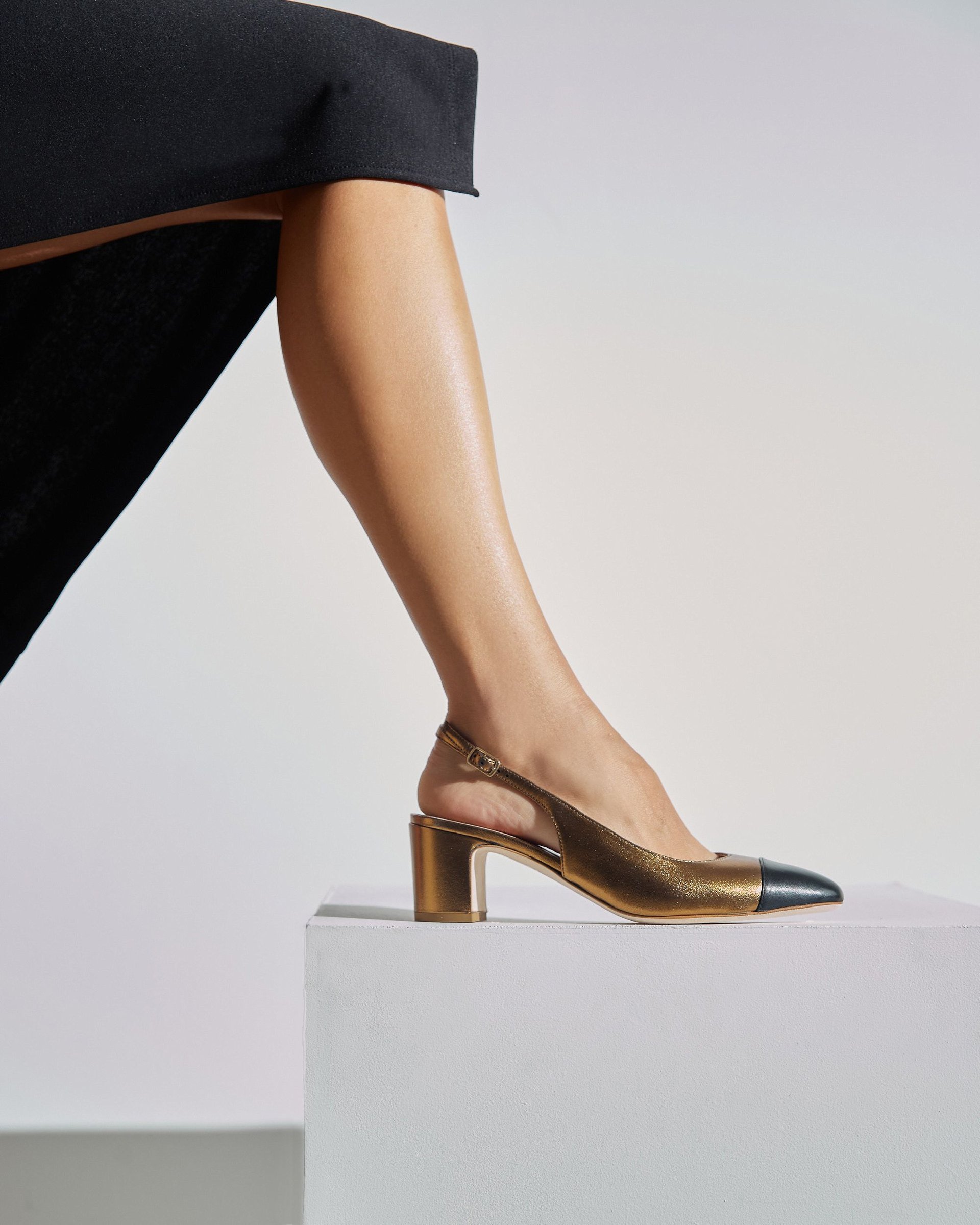 Золотые кожаные туфли - Image 5 of 6