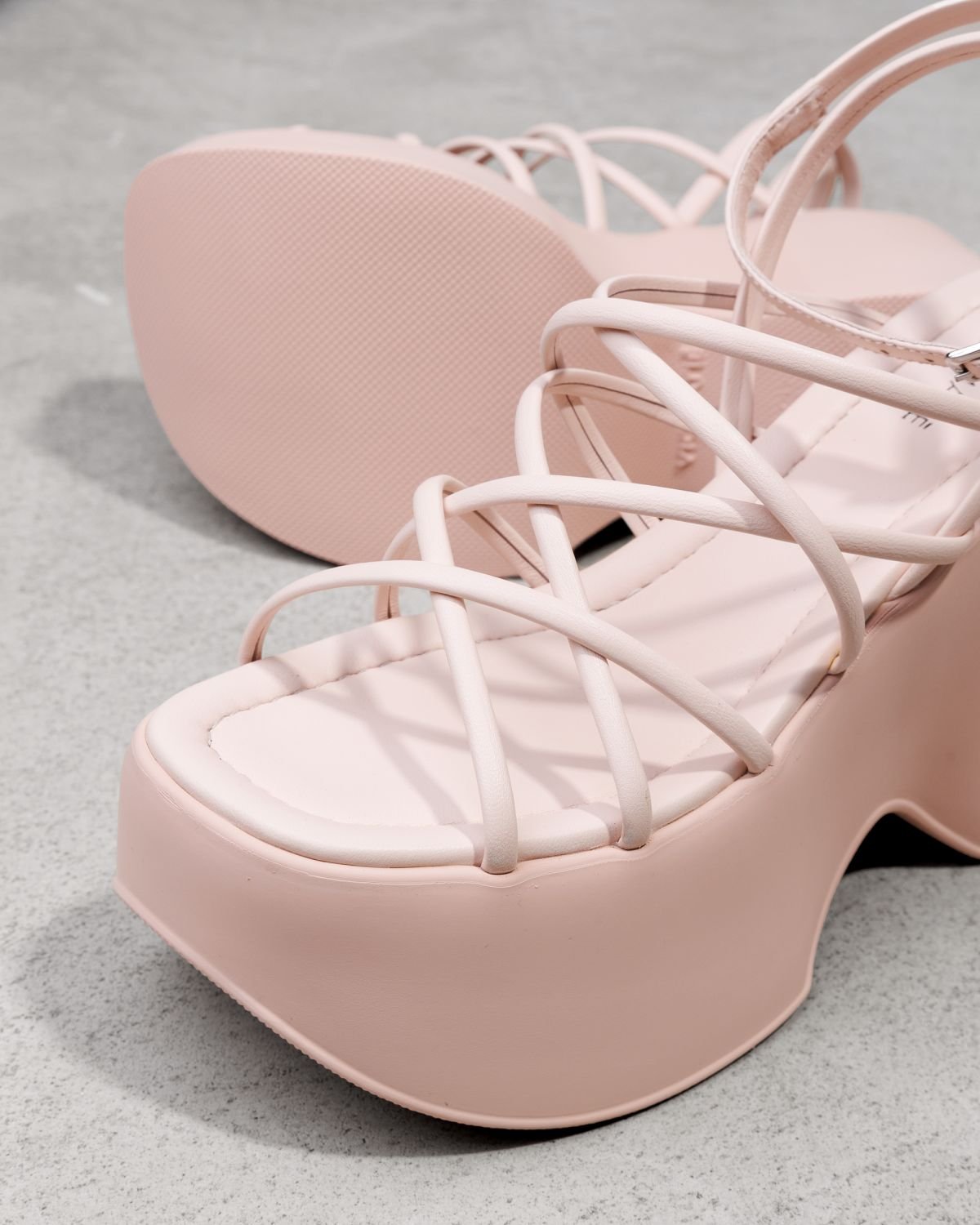 Светло-розовые кожаные босоножки - Image 3 of 5