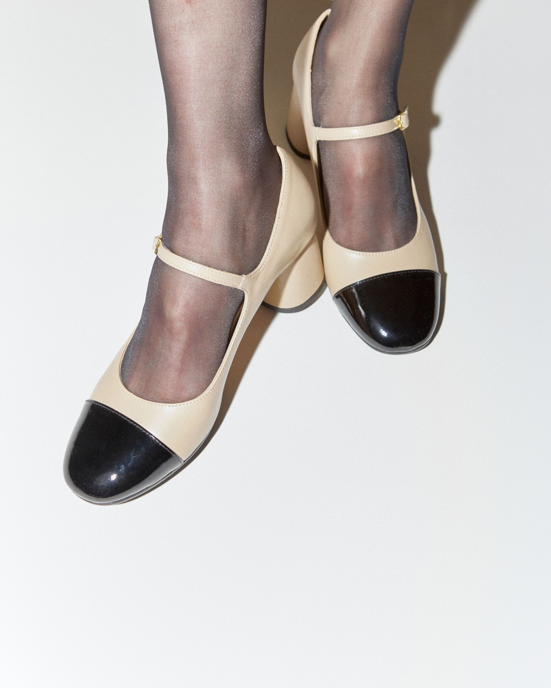 Бежевые кожаные туфли - Image 2 of 7