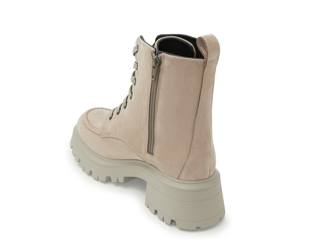 Бежевые замшевые ботинки - Image 3 of 5