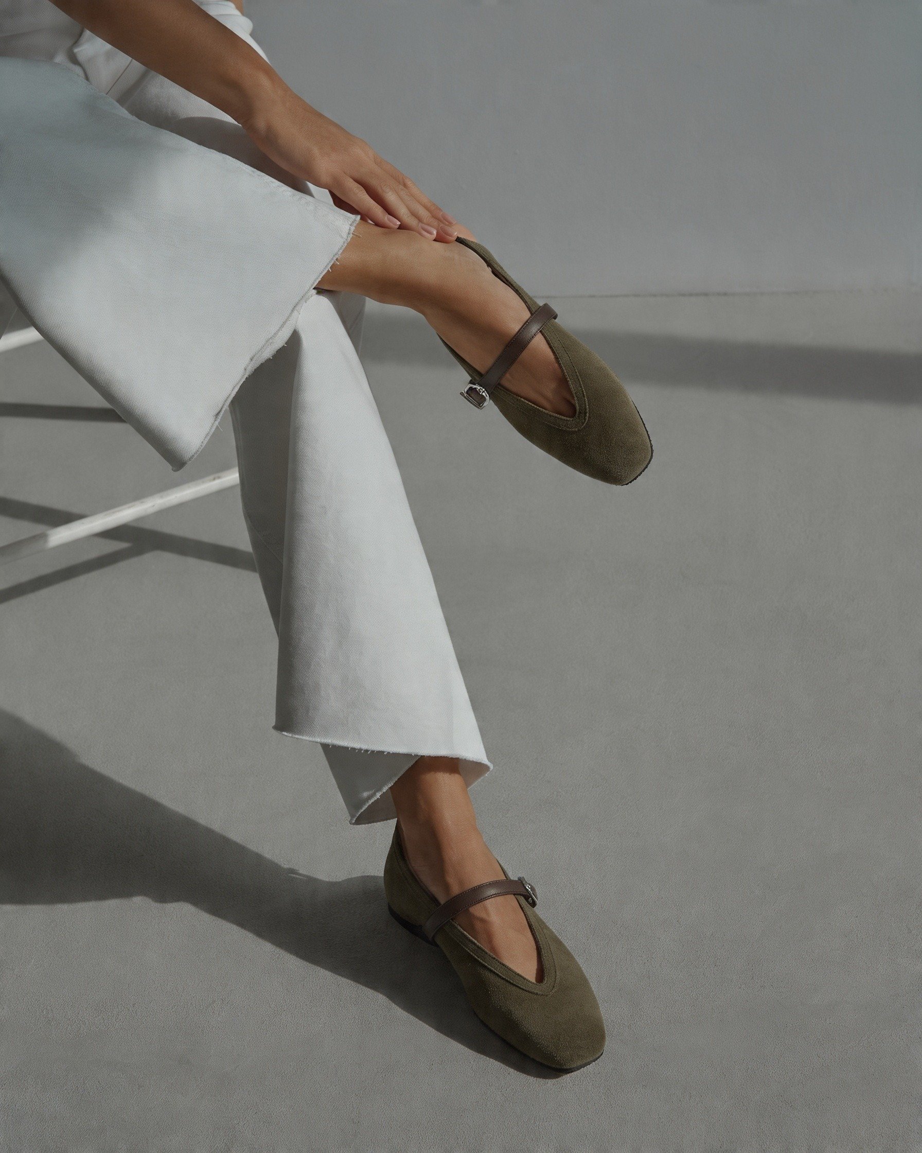 Замшевые балетки оливкового цвета в стиле мэри джейн - Image 2 of 5