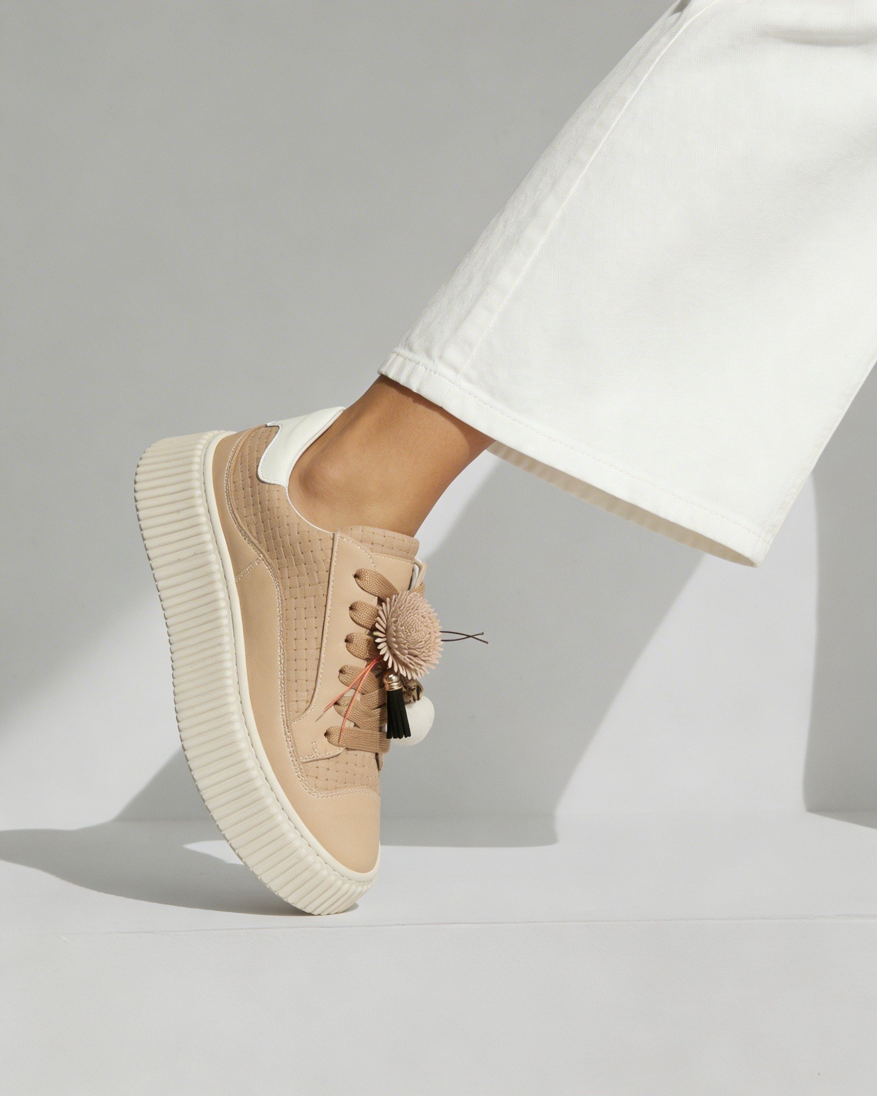 Бежевые кожаные кеды на платформе - Image 2 of 5