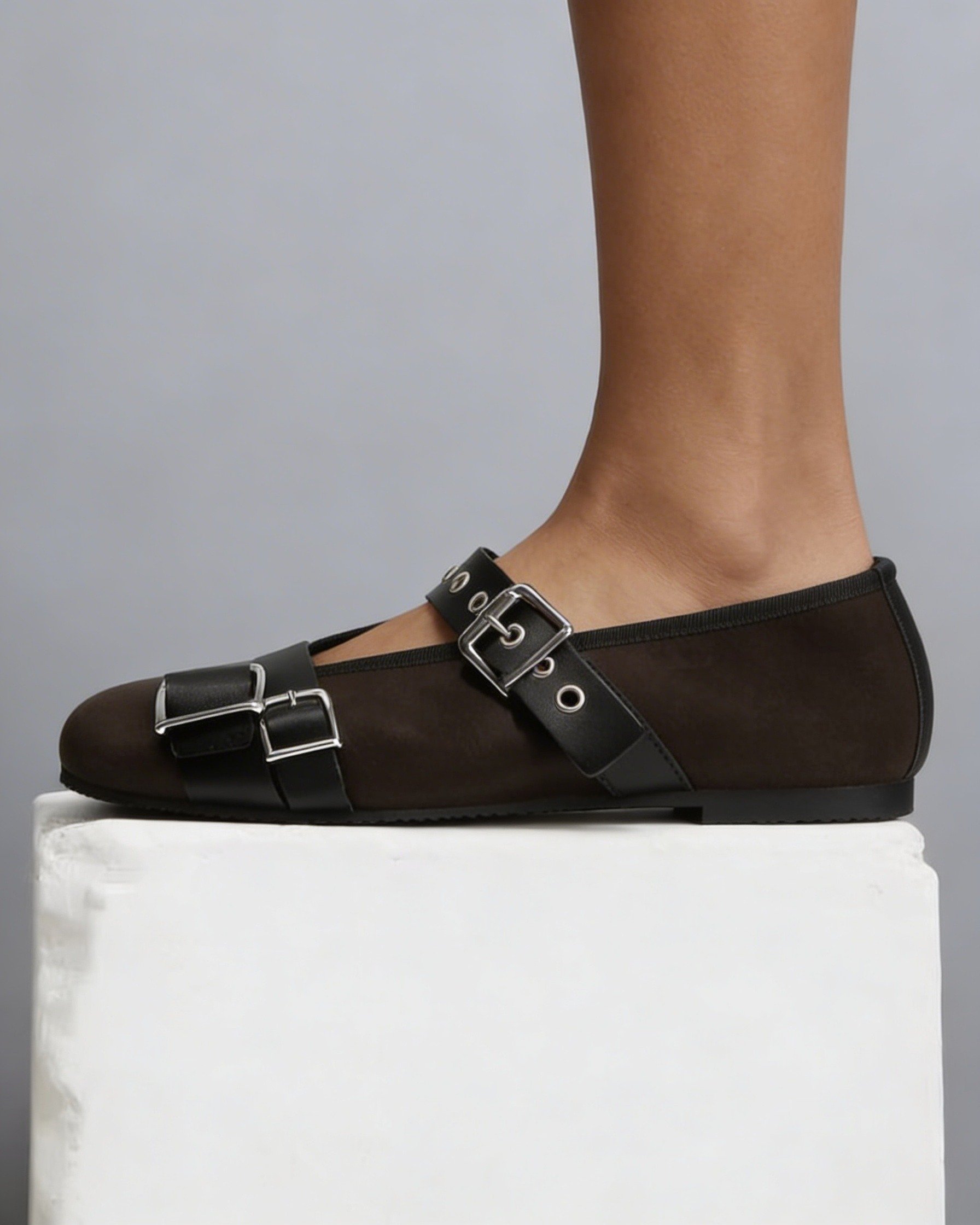 Темно-коричневые замшевые туфли с ремнями - Image 2 of 5