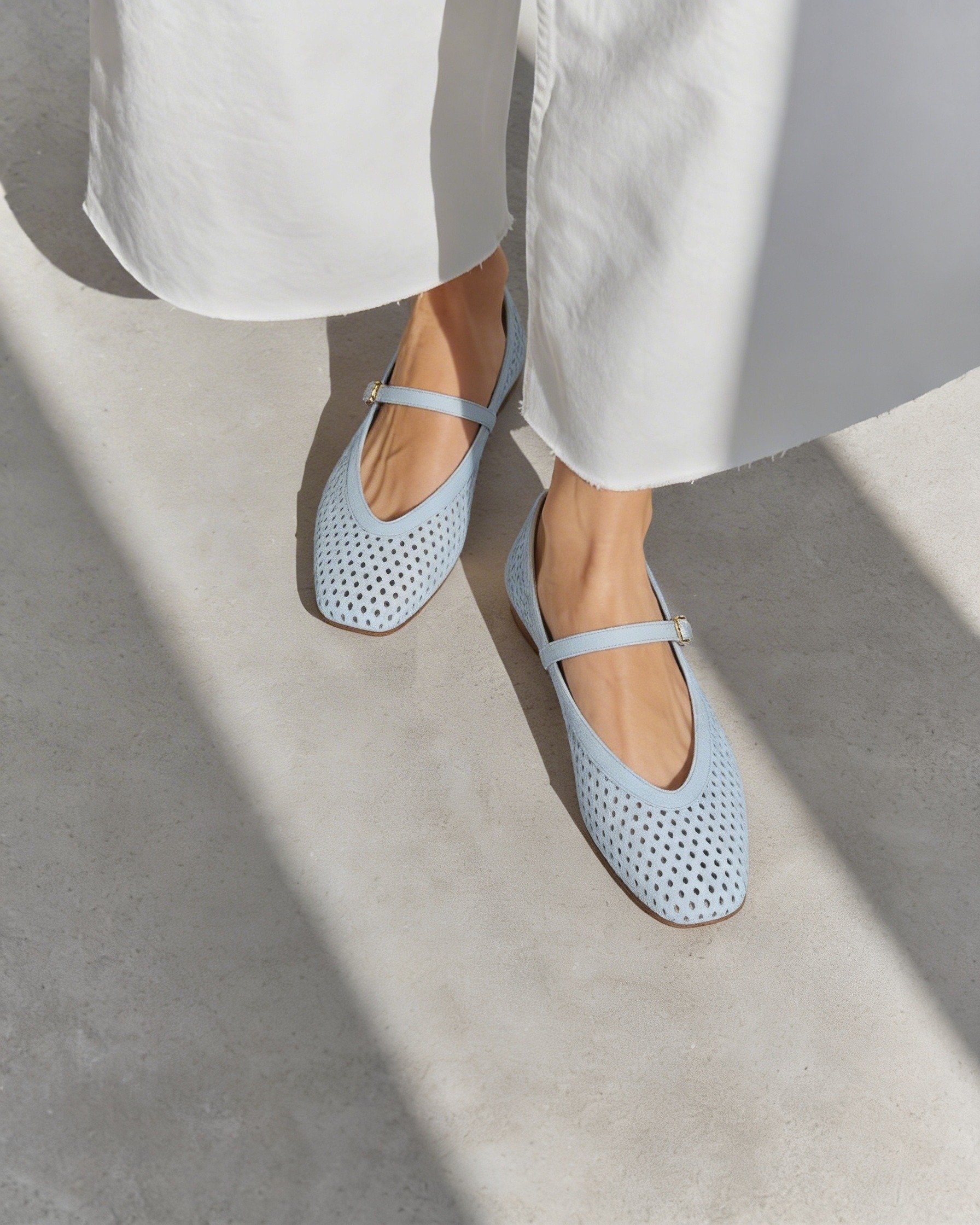 Голубые перфорированные замшевые балетки  - Image 2 of 5