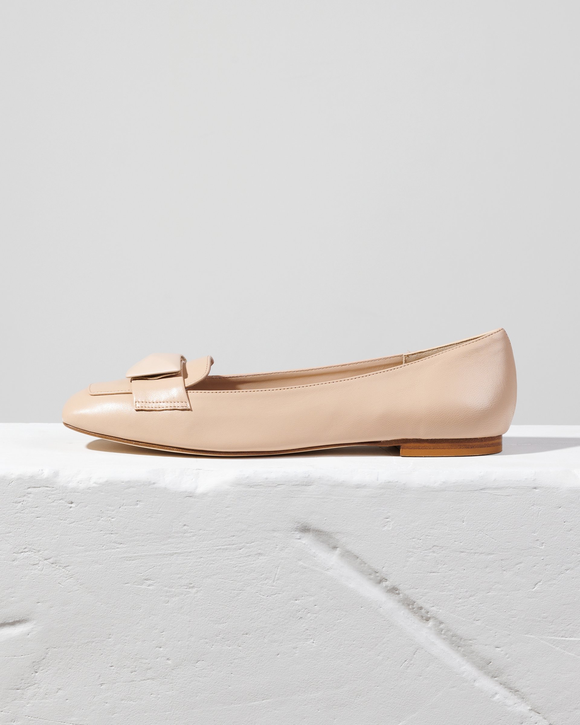 Светло-бежевые кожаные балетки - Main image
