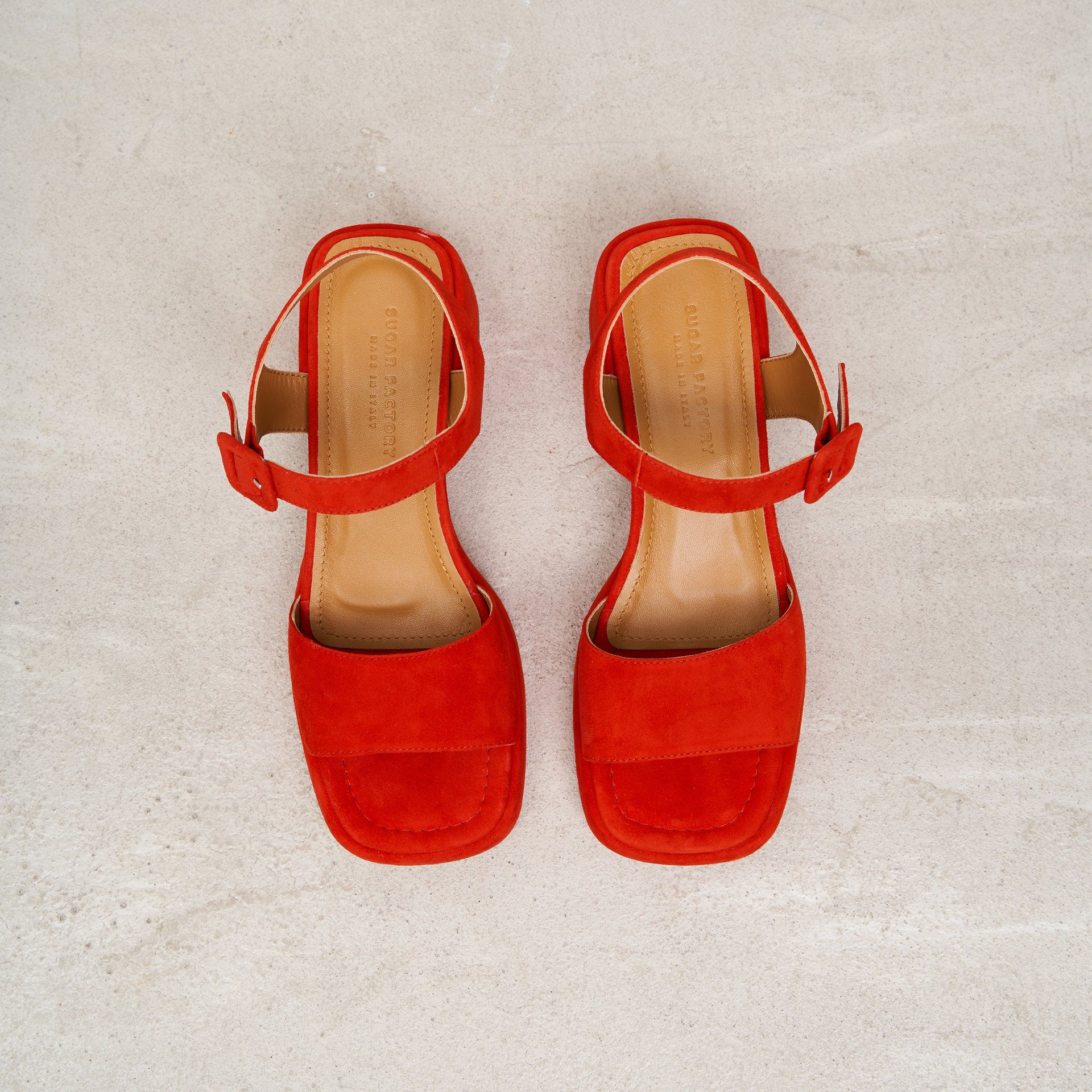 Красные замшевые босоножки - Image 2 of 6