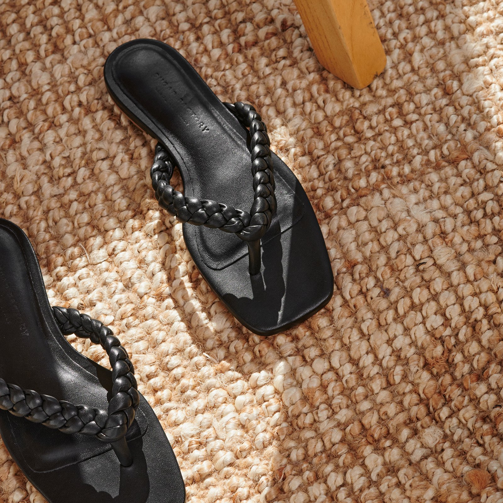 Черные кожаные шлепанцы - Image 5 of 5