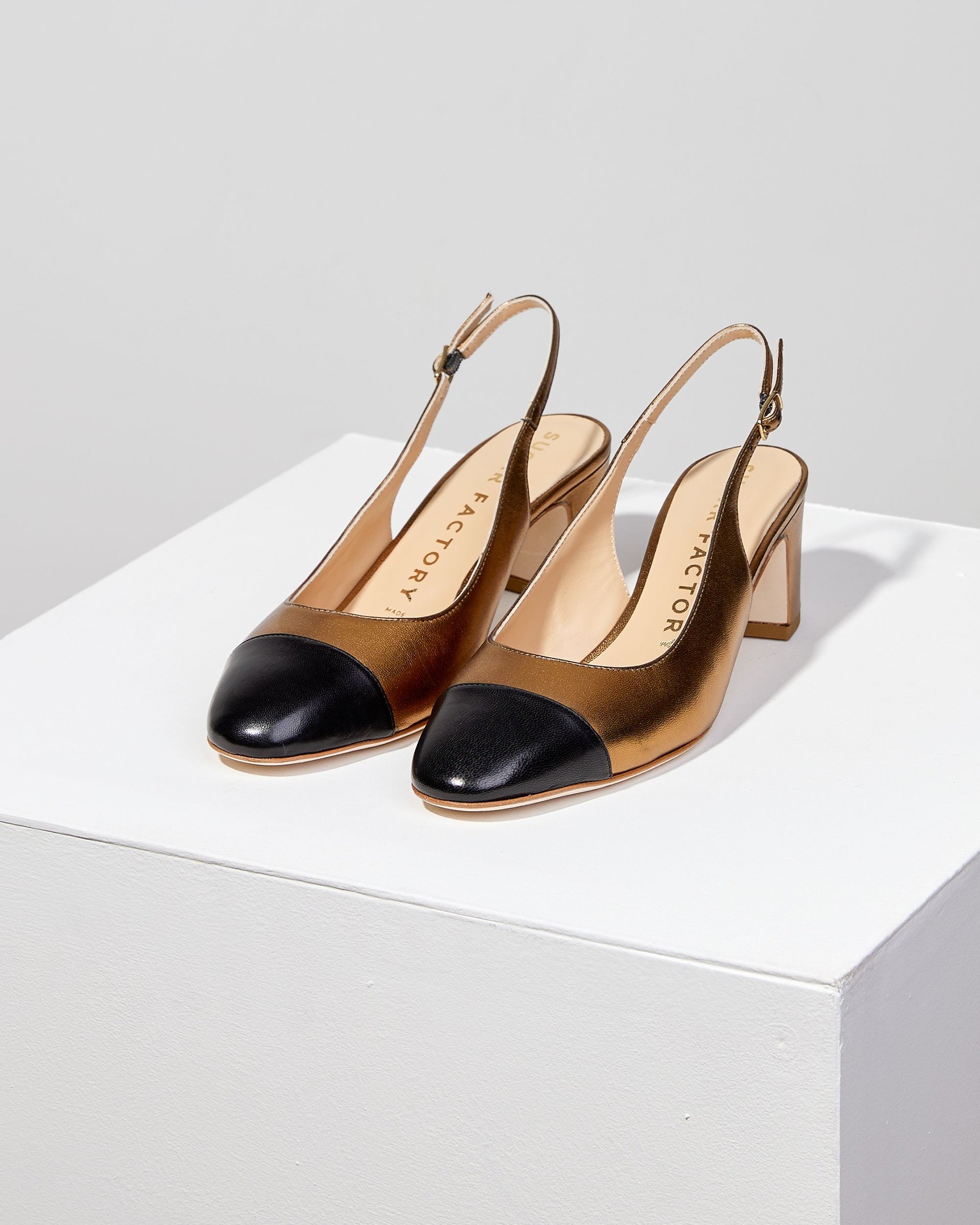 Золотые кожаные туфли - Image 3 of 6