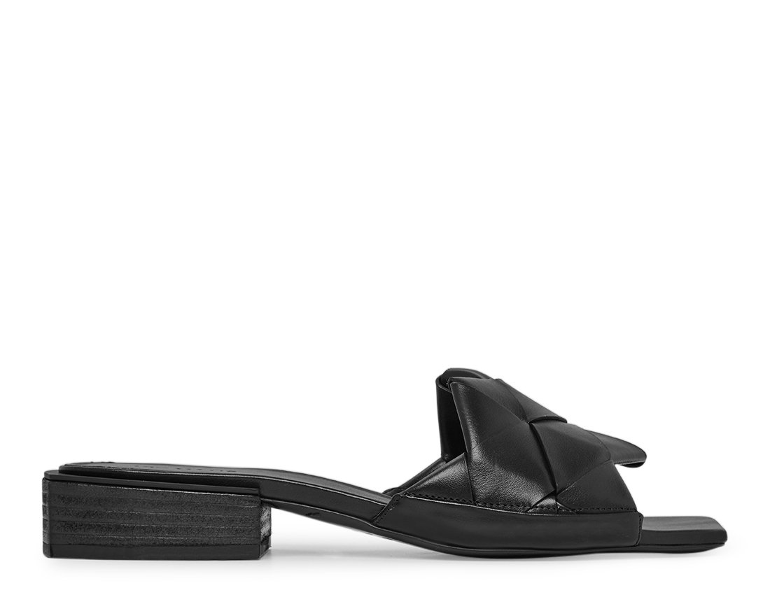 Черные кожаные пантолеты - Main image