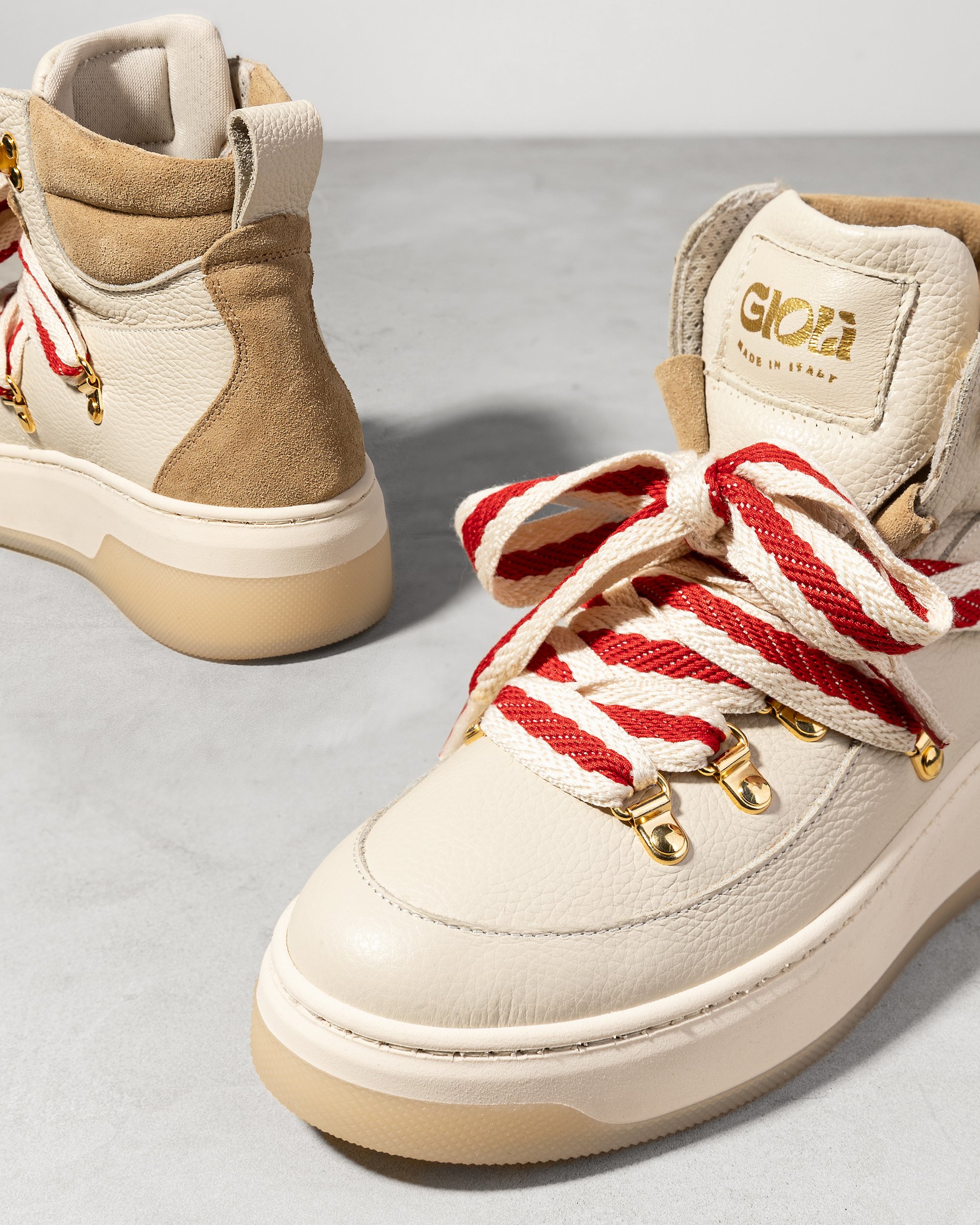 Кожаные кеды в бежевом цвете - Image 4 of 4