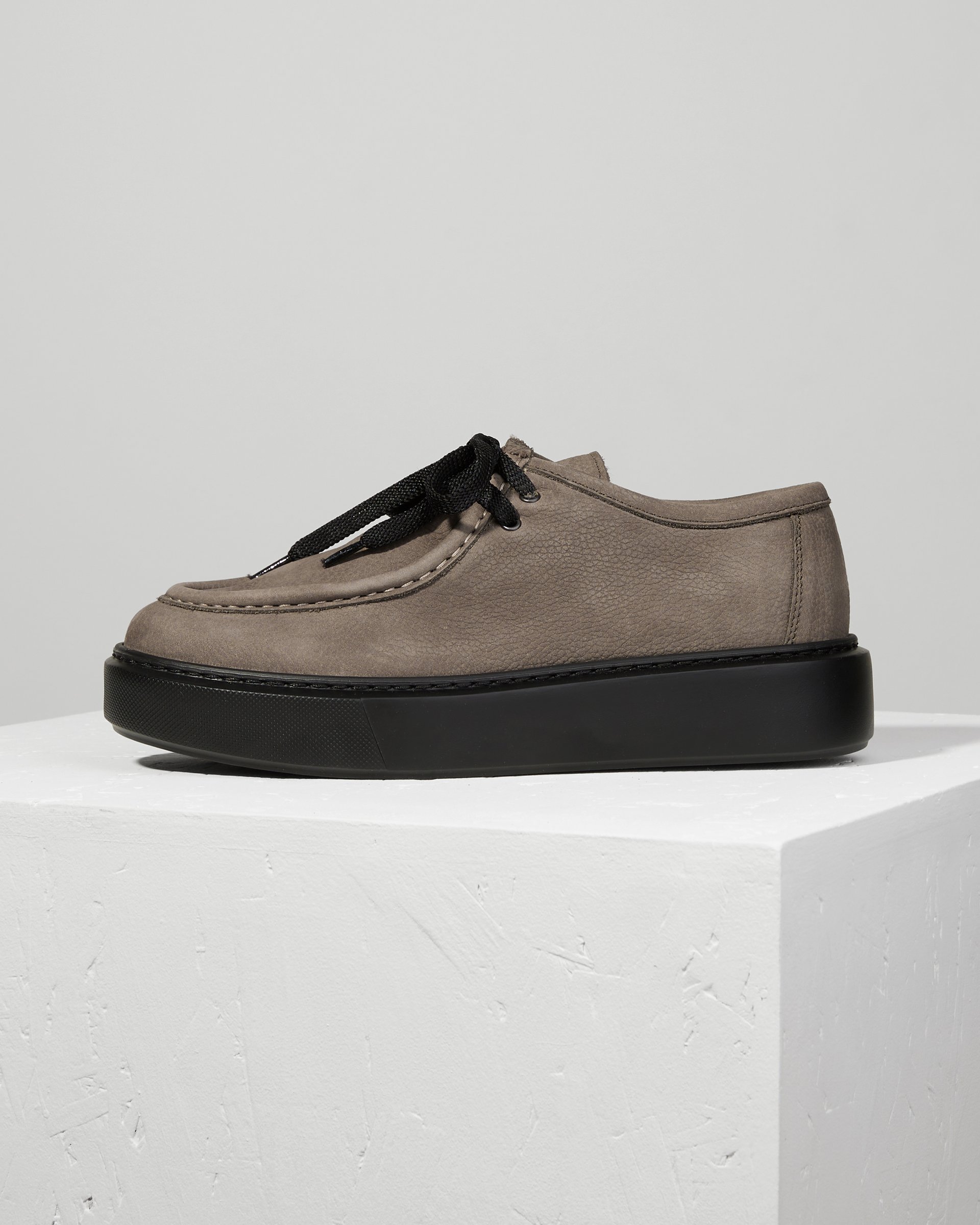 Тёмно-серые кожаные полуботинки - Main image