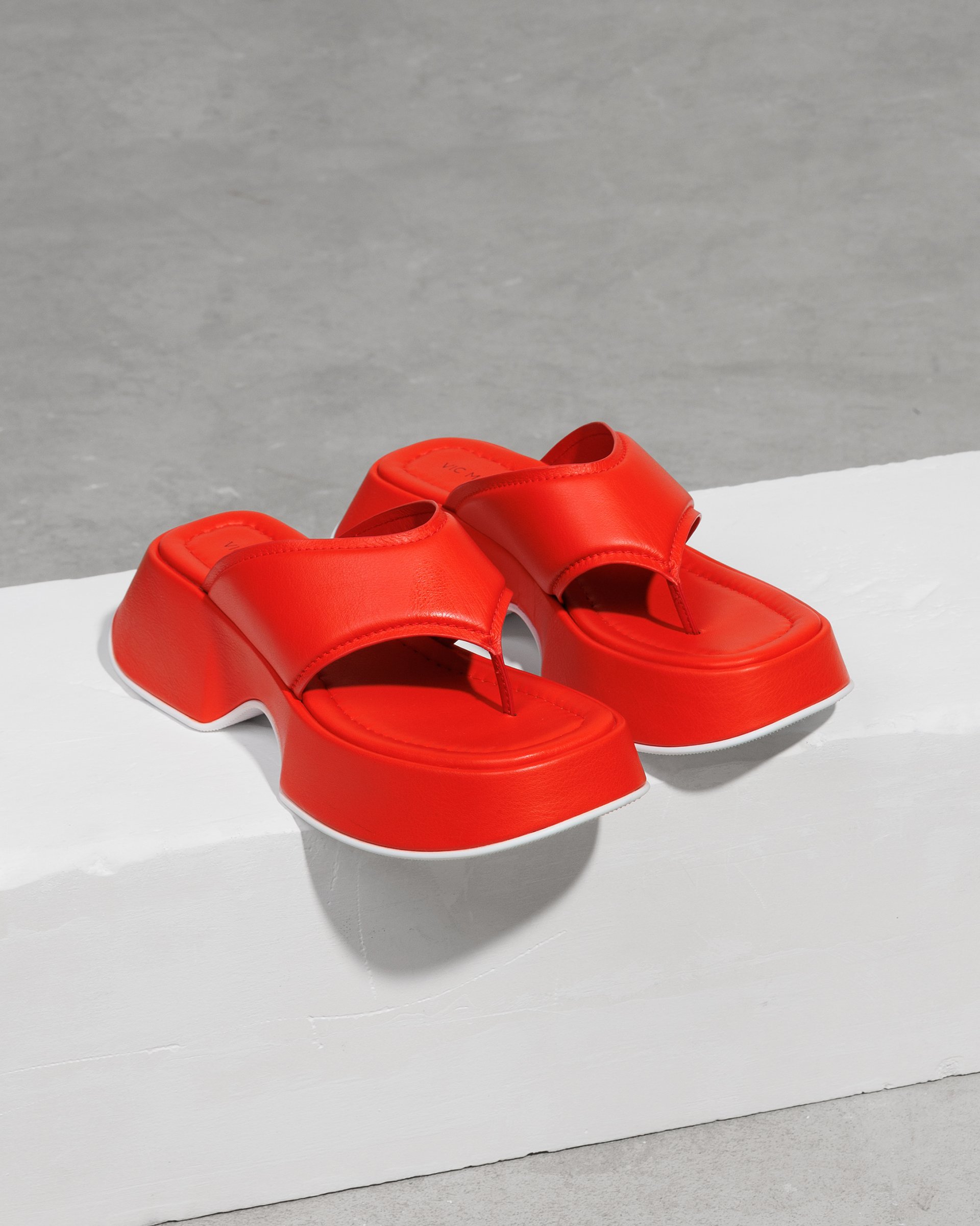 Темно-оранжевые кожаные шлепанцы - Image 4 of 7