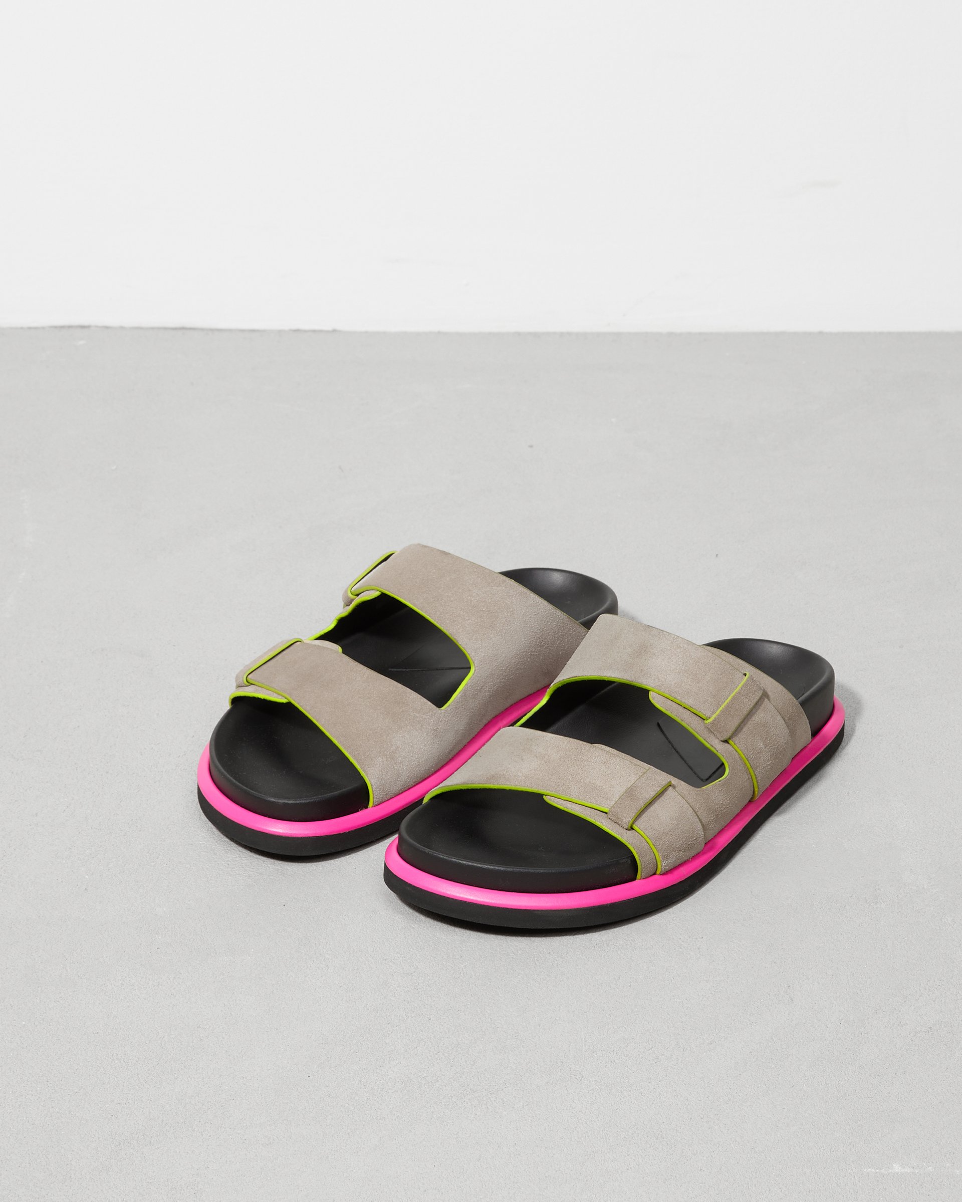 Бежевые замшевые шлепанцы - Image 3 of 6