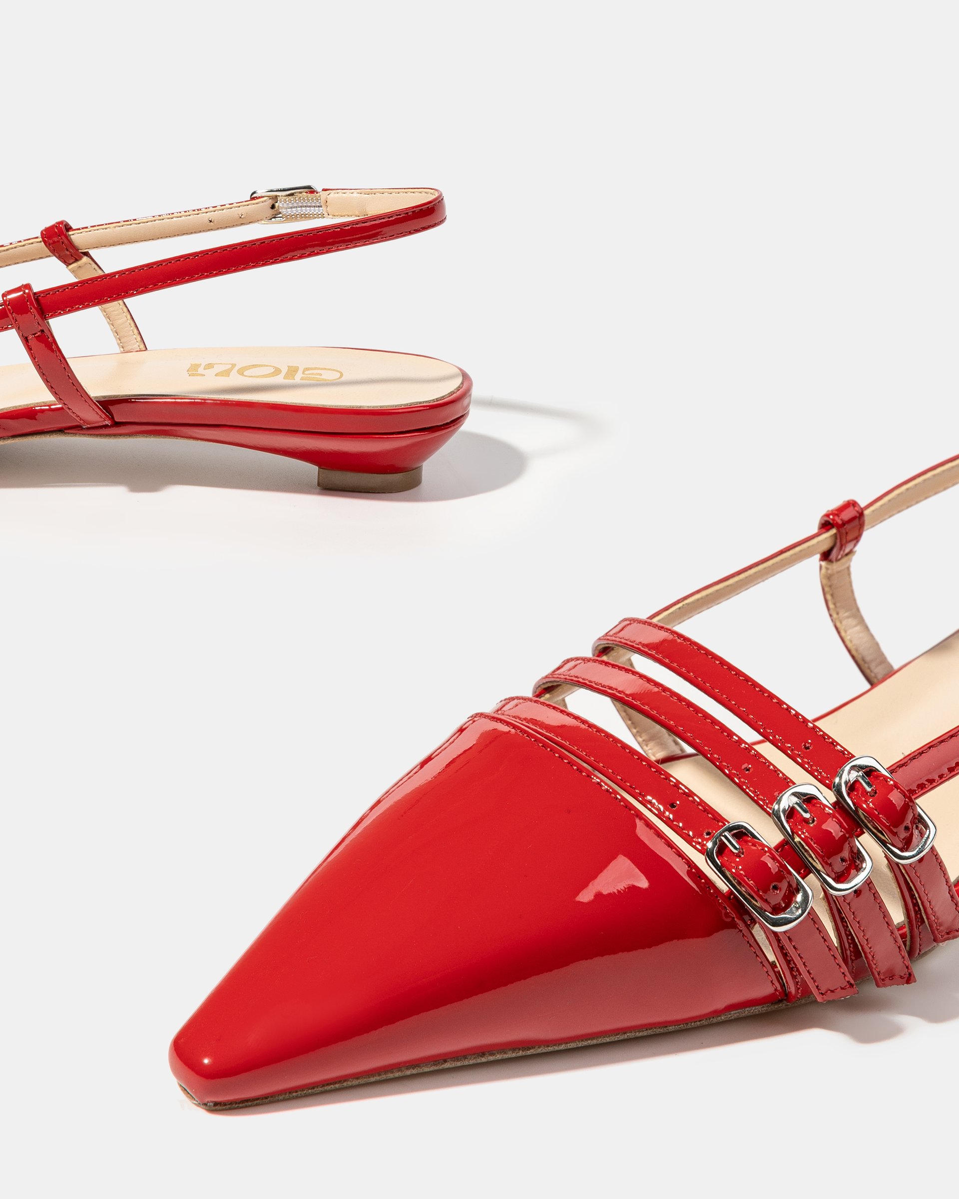 Красные лакированные туфли с ремешками - Image 4 of 5