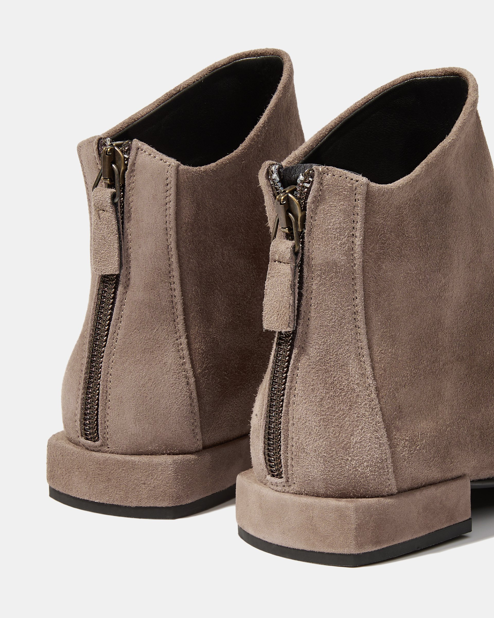 Бежевые замшевые ботинки - Image 4 of 4