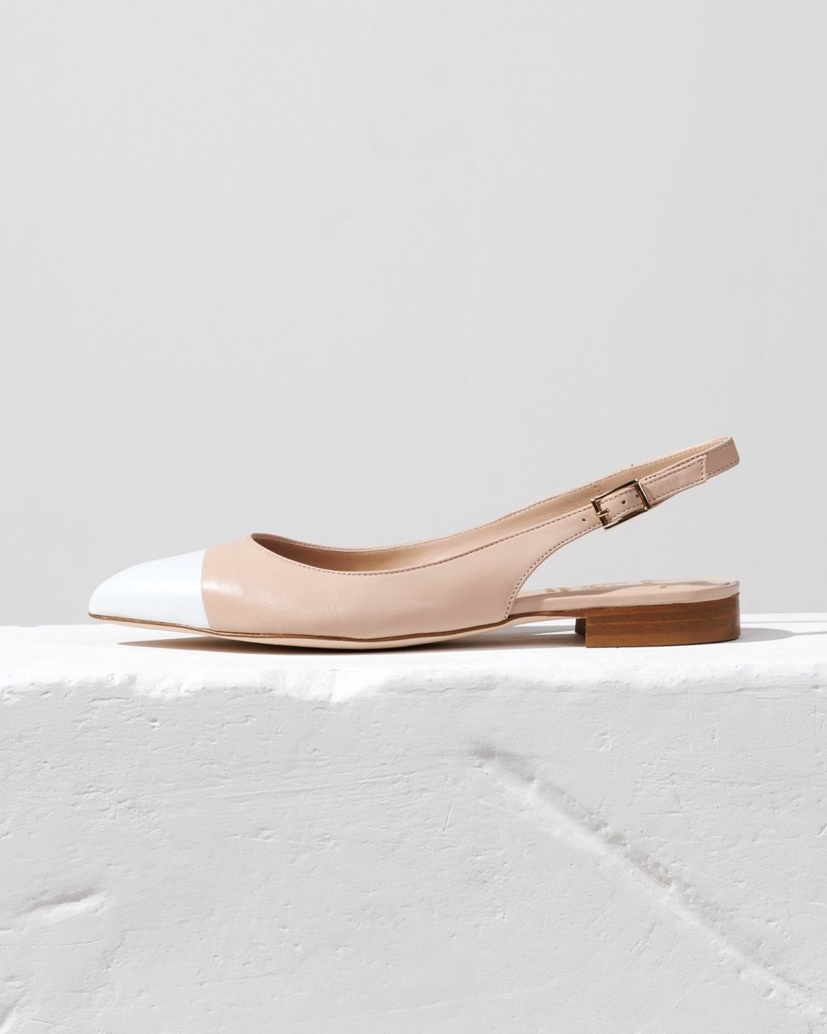 Бежевые кожаные туфли - Main image