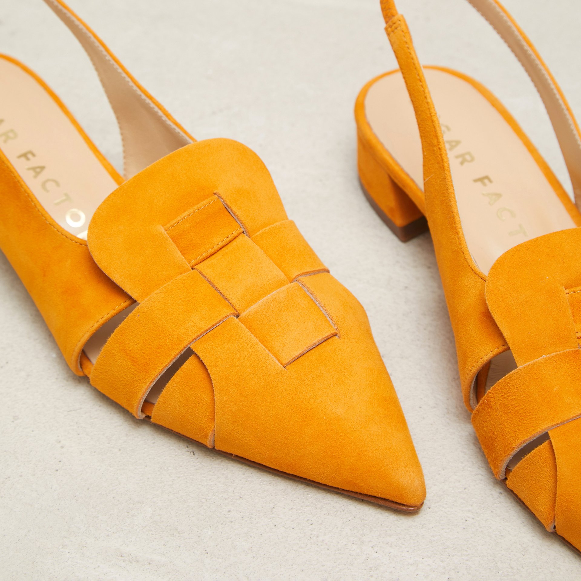 Оранжевые замшевые туфли - Image 3 of 5