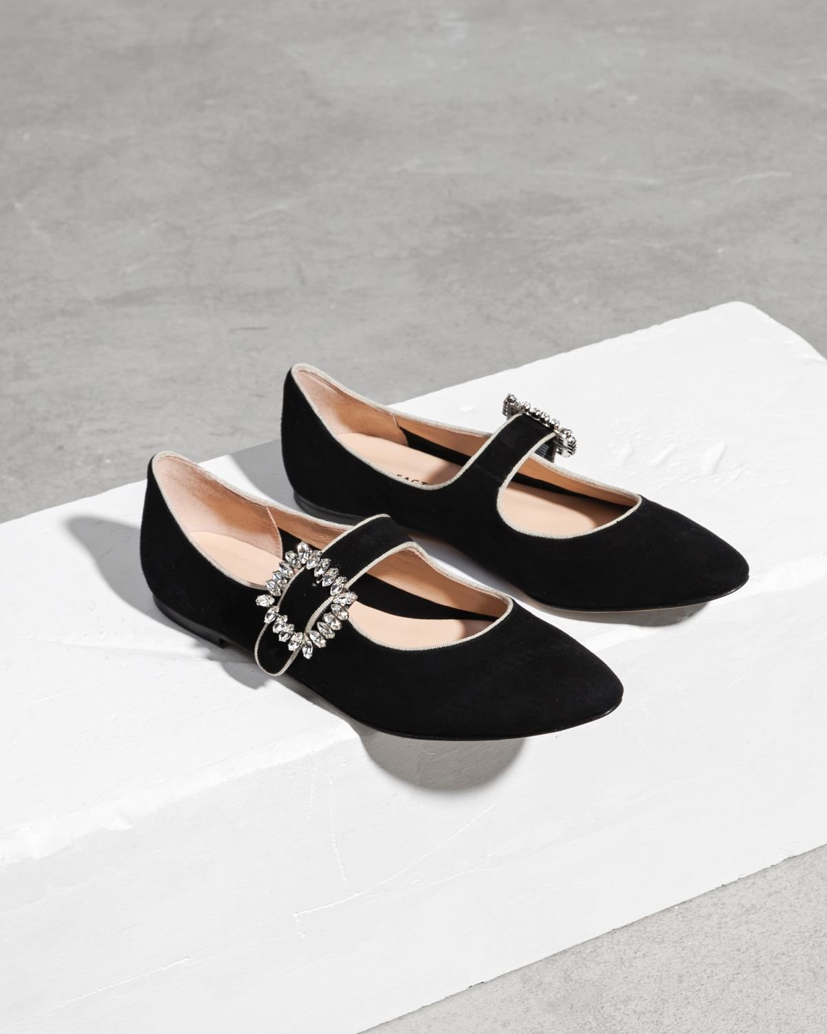 Черные замшевые балетки - Image 3 of 7