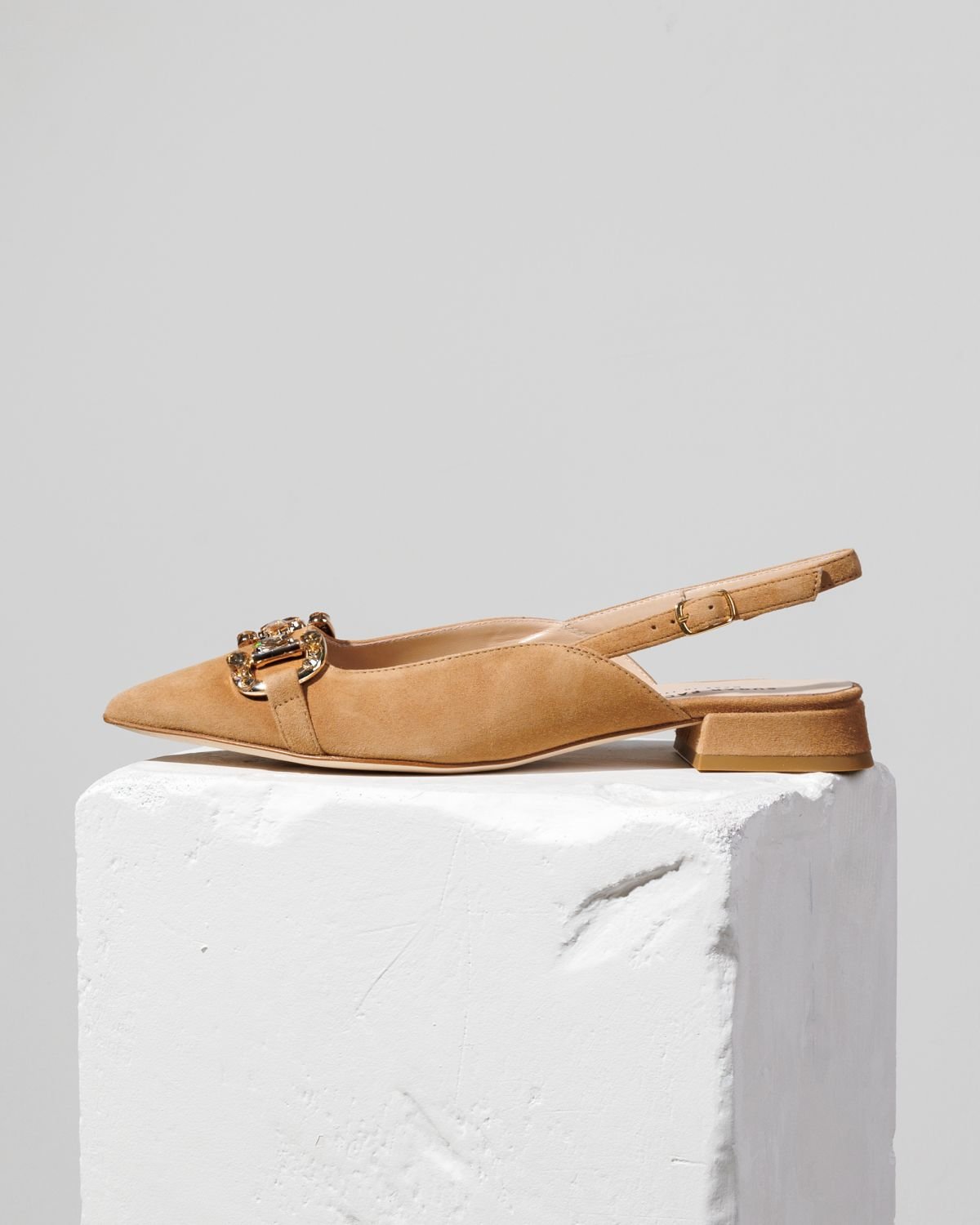 Светло-коричневые замшевые туфли - Main image