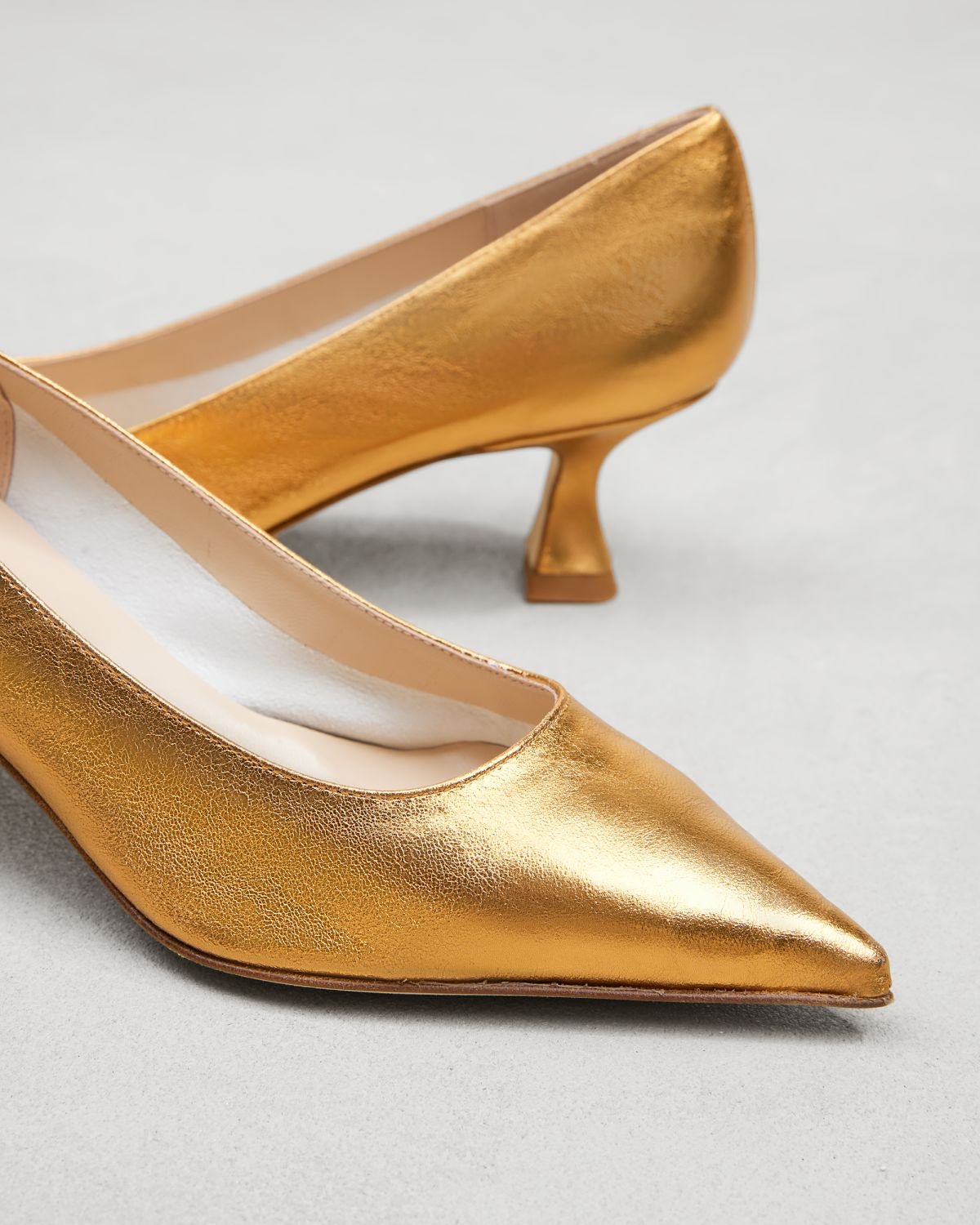 Блестящие оранжевые туфли - Image 4 of 6