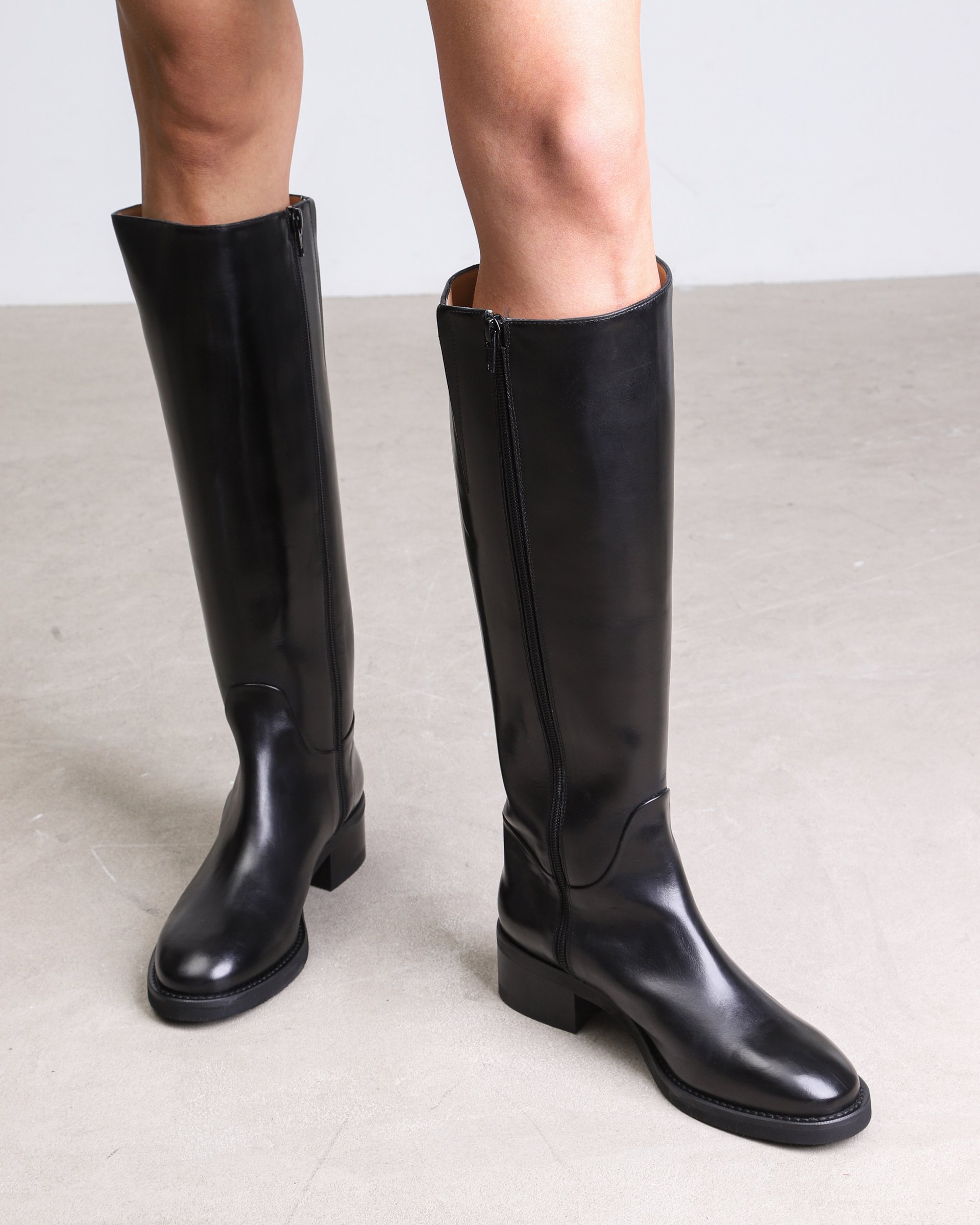 Черные сапоги из натуральной кожи - Image 6 of 6