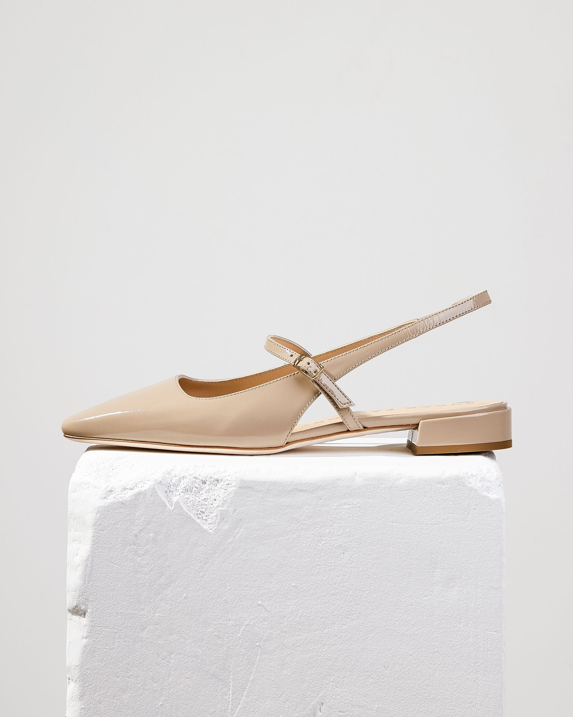 Бежевые кожаные туфли - Main image