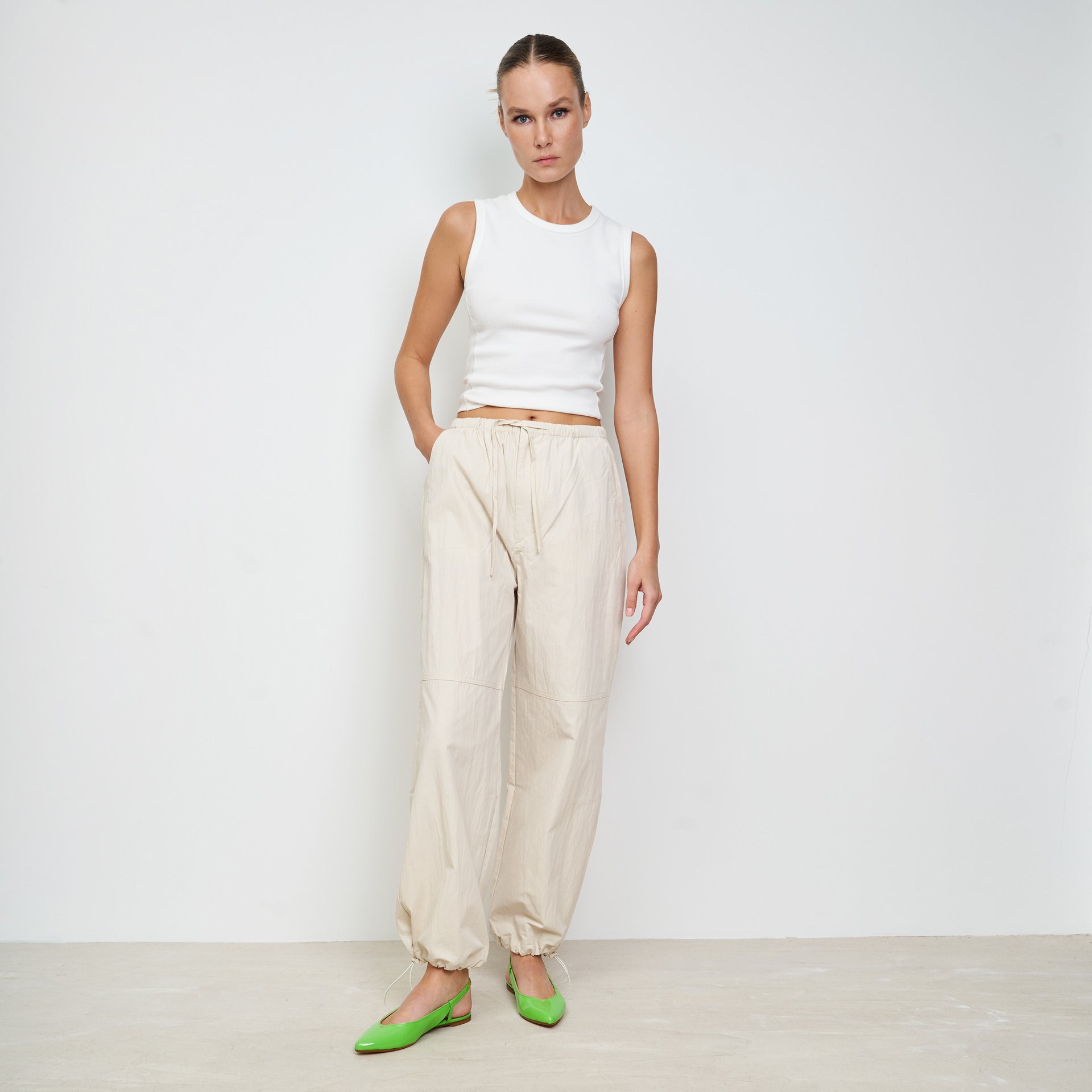 Ярко-зеленые кожаные балетки - Image 6 of 6