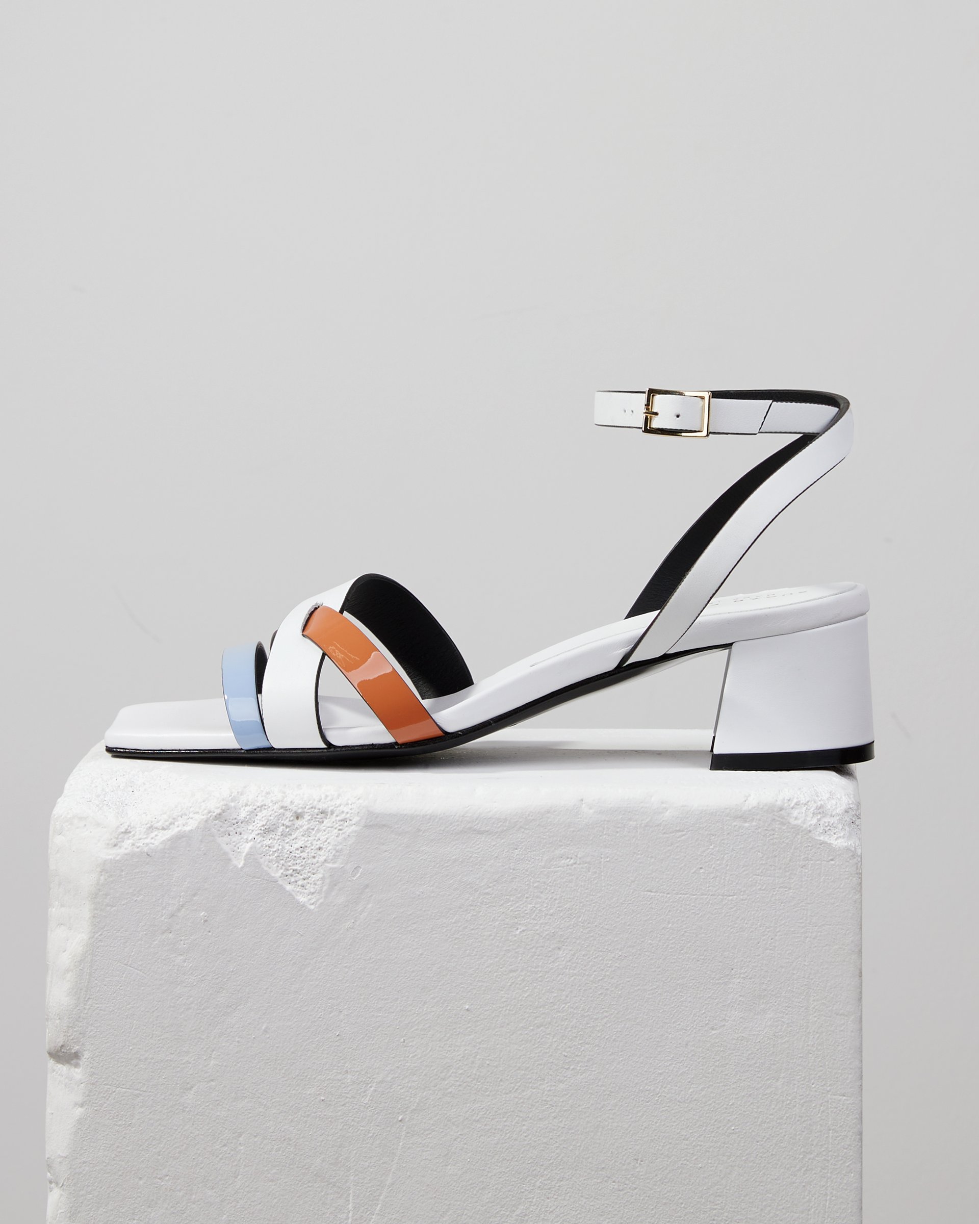 Кожаные босоножки - Main image