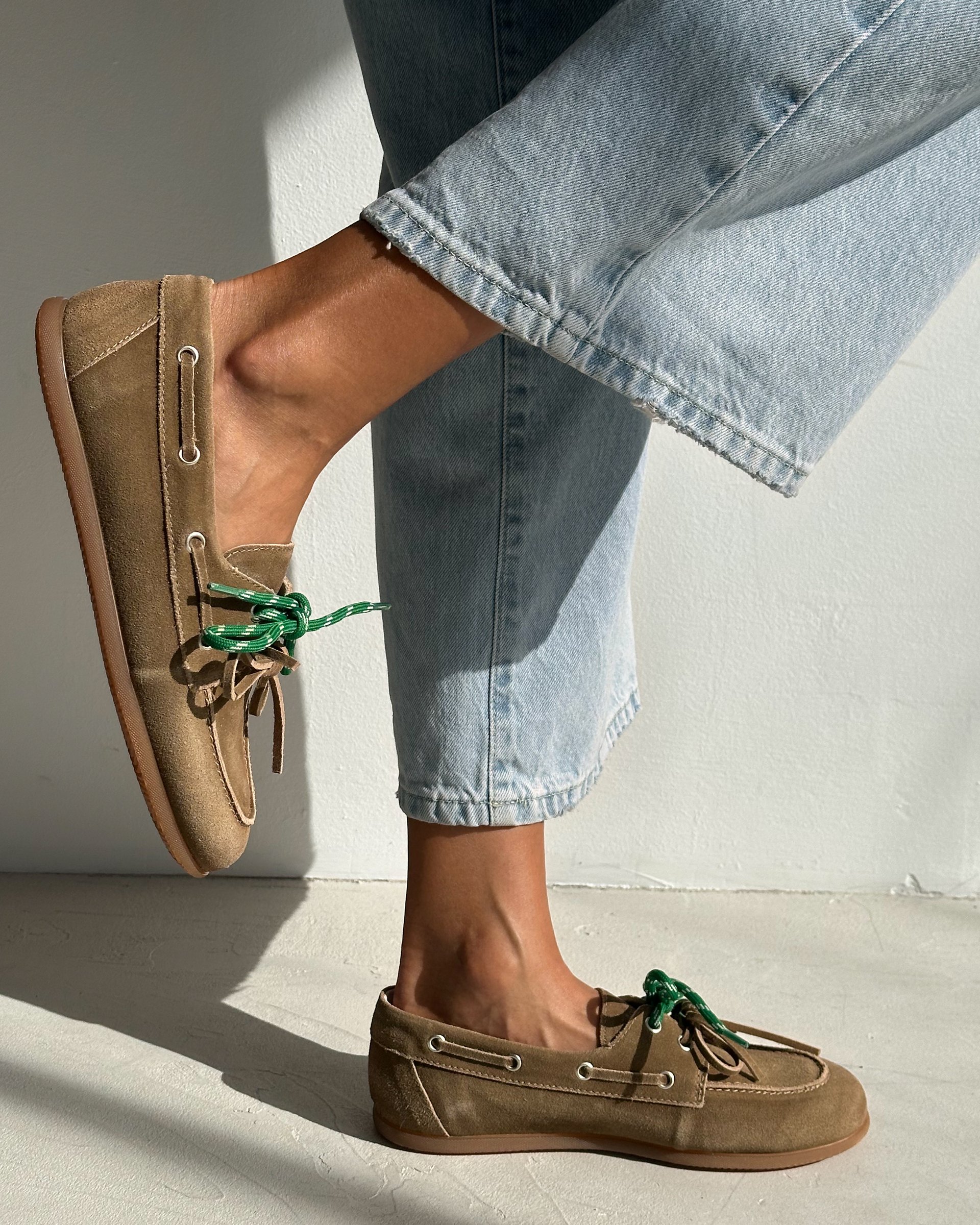 Коричневые замшевые мокасины со шнурками - Image 5 of 5