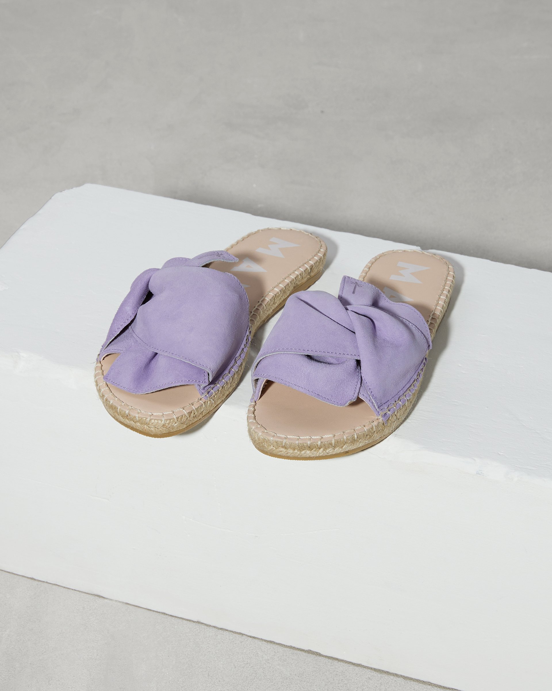 Замшевые шлепанцы - Image 2 of 6