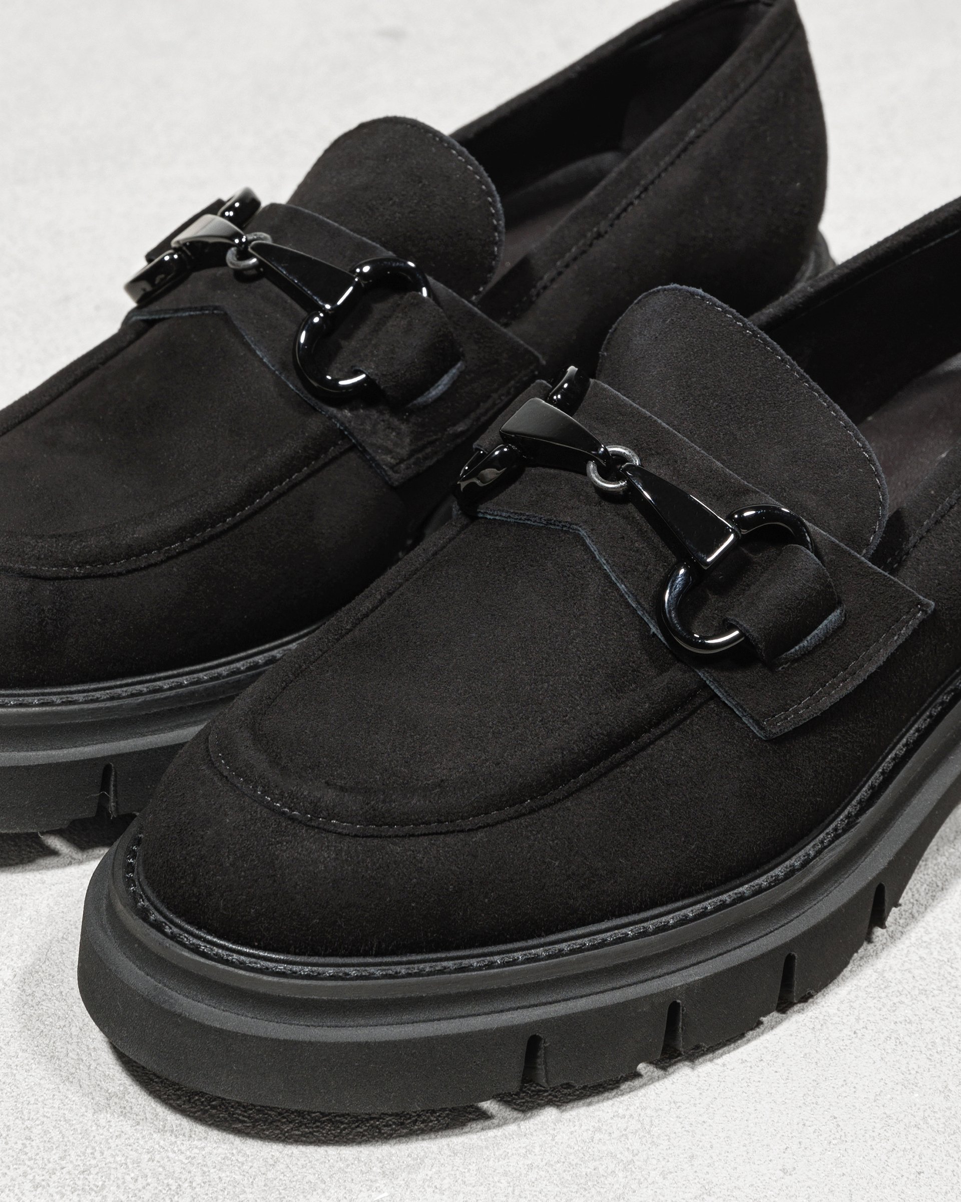 Чёрные замшевые лоферы - Image 2 of 6