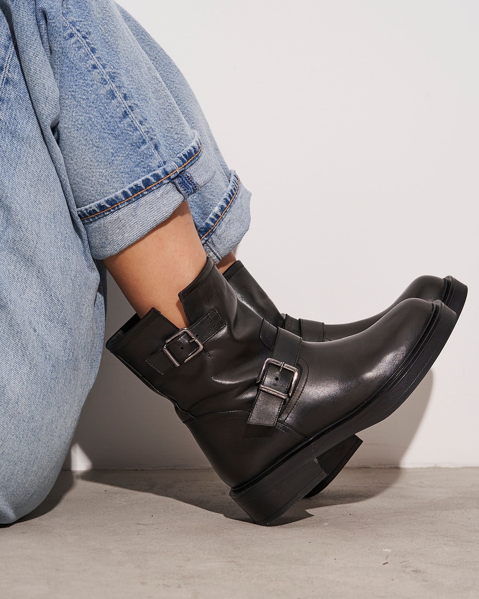 Черные кожаные ботинки - Image 2 of 6