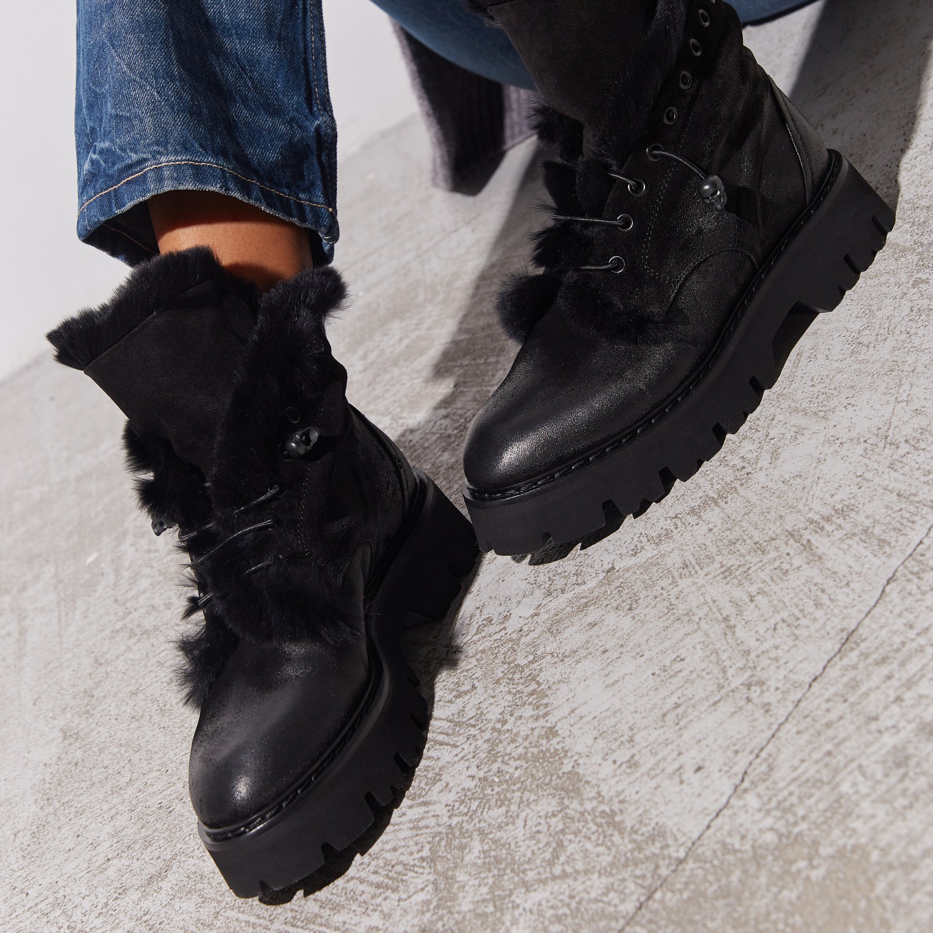 Черные замшевые ботинки - Image 5 of 5